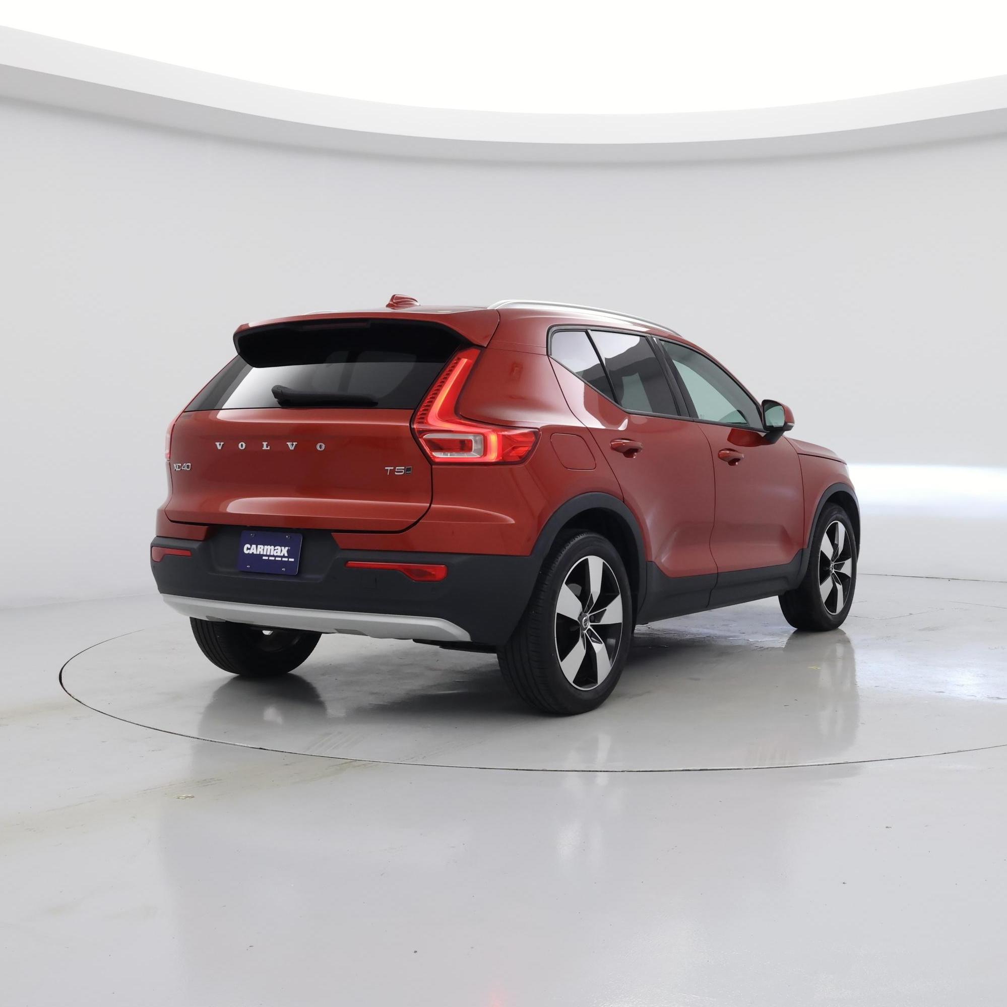 Thumbnail: 2020 Volvo XC40 - 8