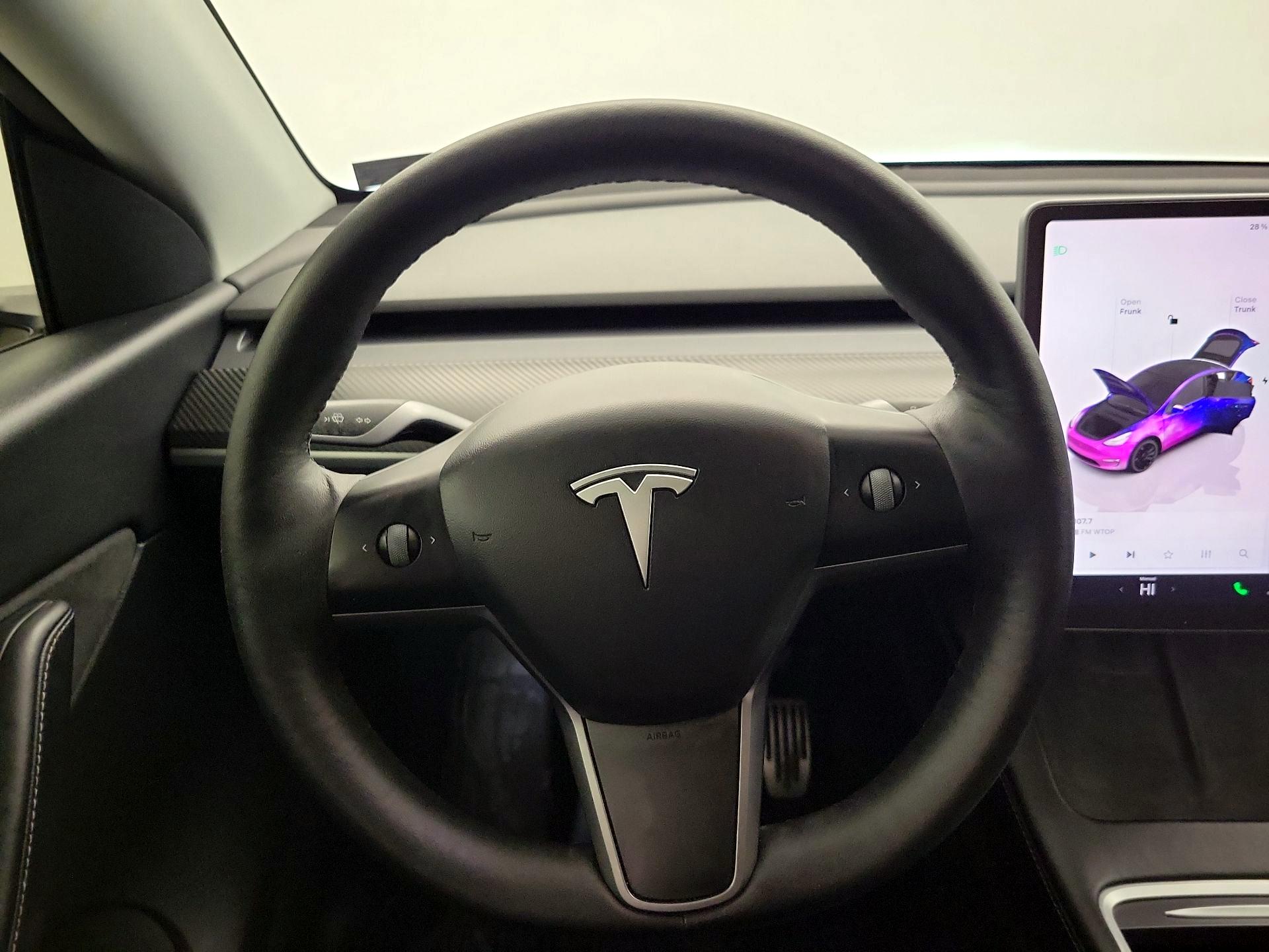 Thumbnail: 2022 Tesla Model Y - 10