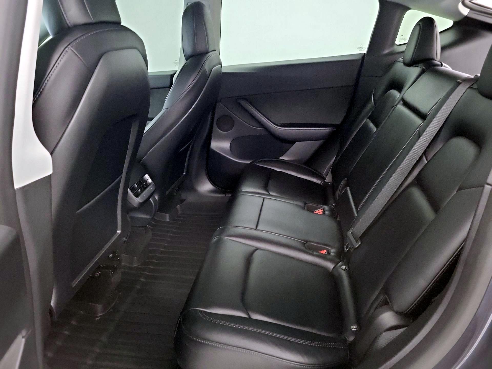 Thumbnail: 2022 Tesla Model Y - 20