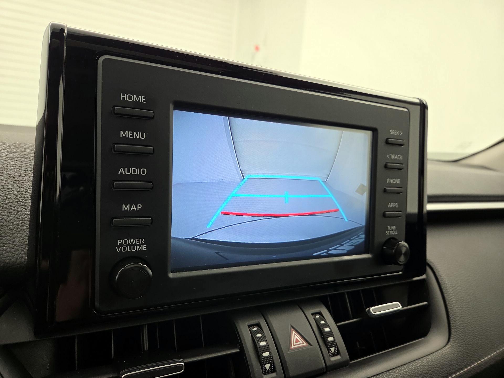 Thumbnail: 2019 Toyota RAV4 - 14