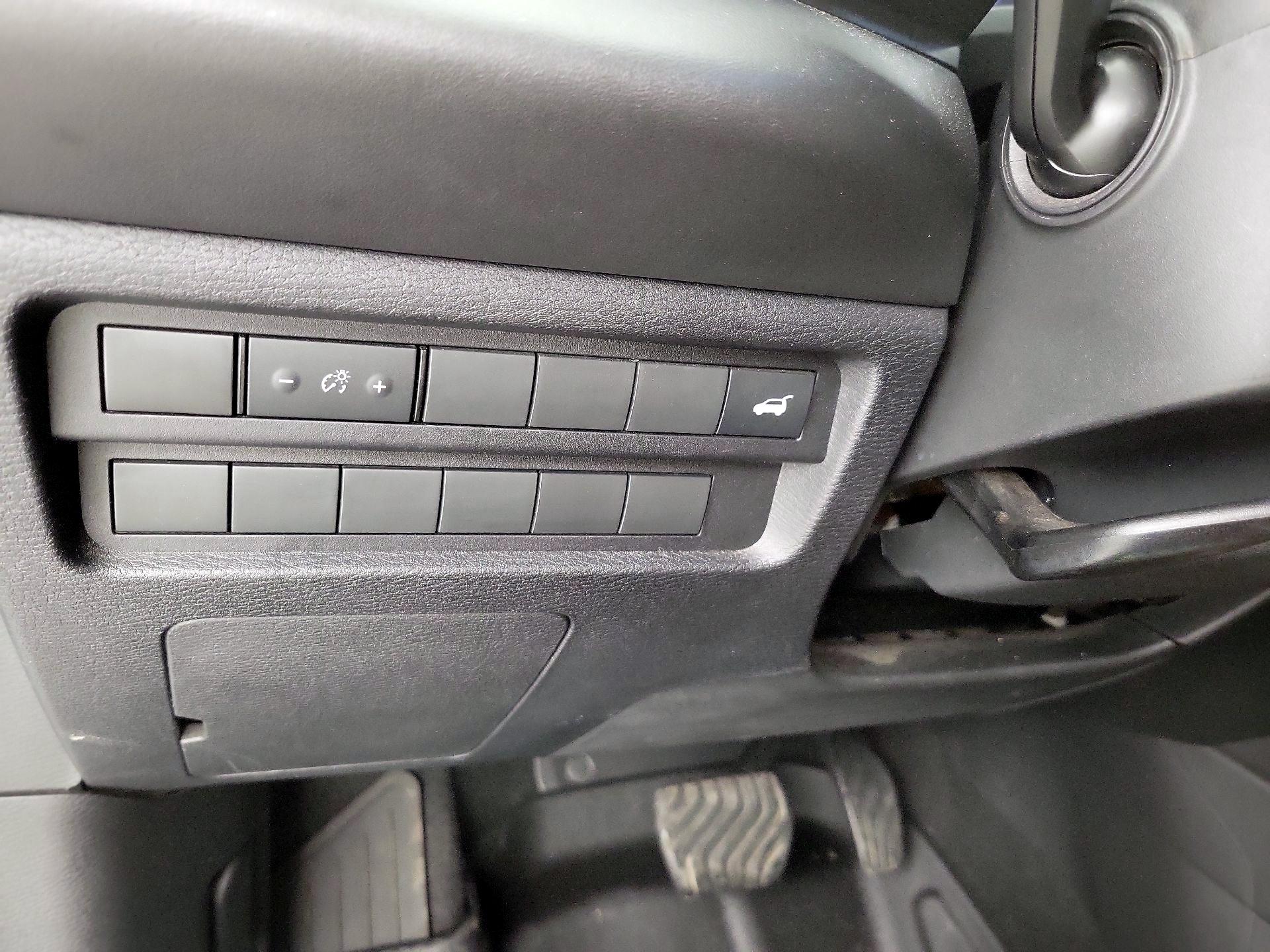 Thumbnail: 2022 Mitsubishi Outlander - 13