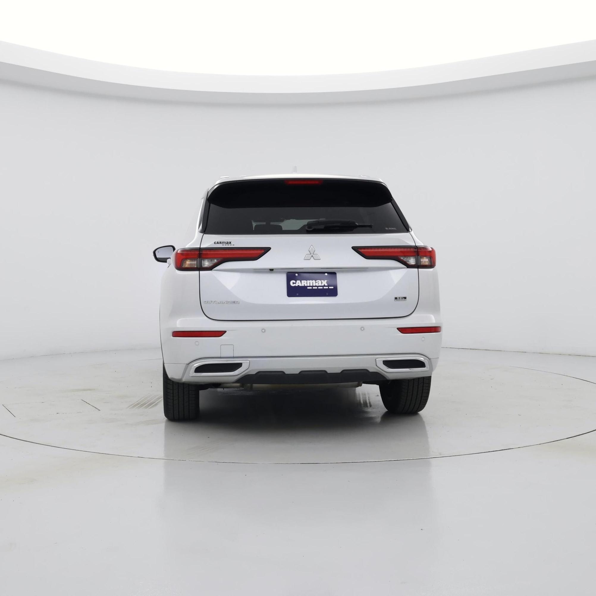 Thumbnail: 2022 Mitsubishi Outlander - 6