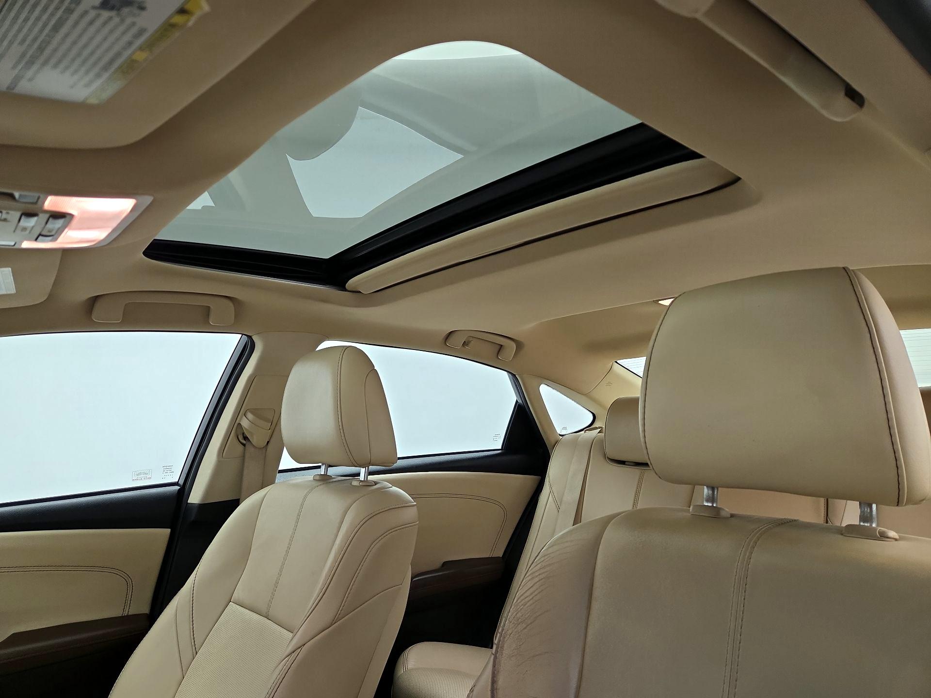 Thumbnail: 2014 Toyota Avalon - 20