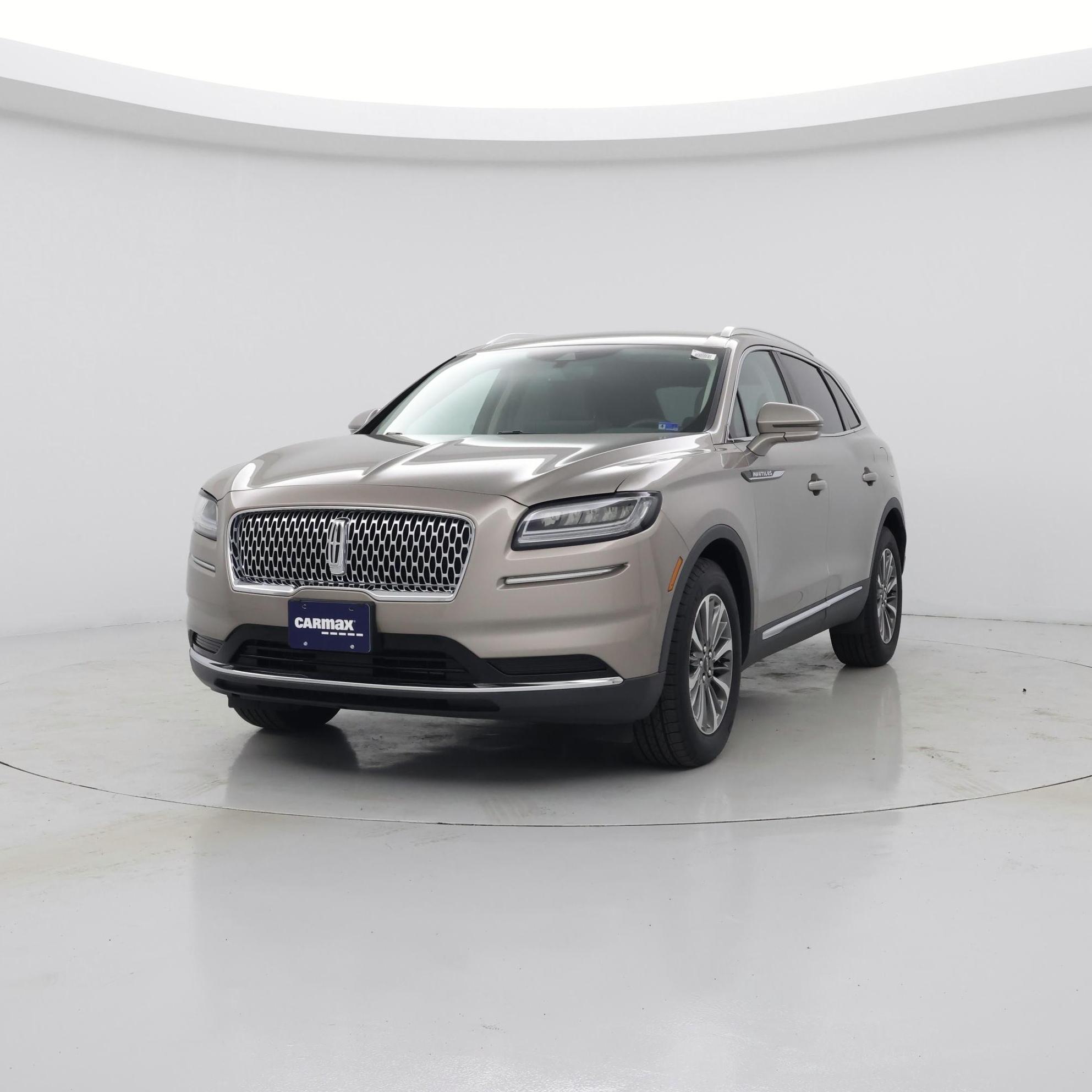 Thumbnail: 2021 Lincoln Nautilus - 4