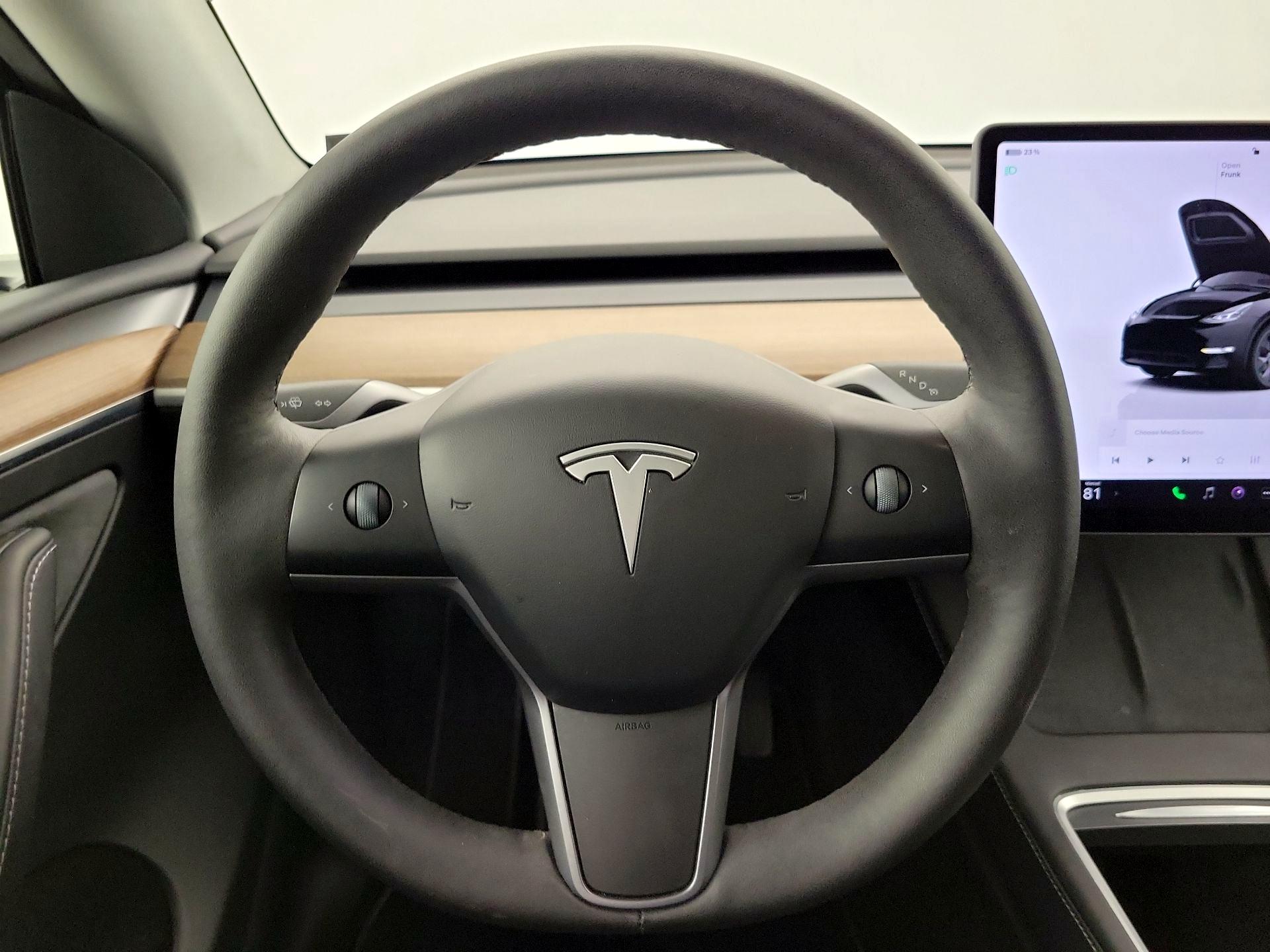 Thumbnail: 2024 Tesla Model Y - 10