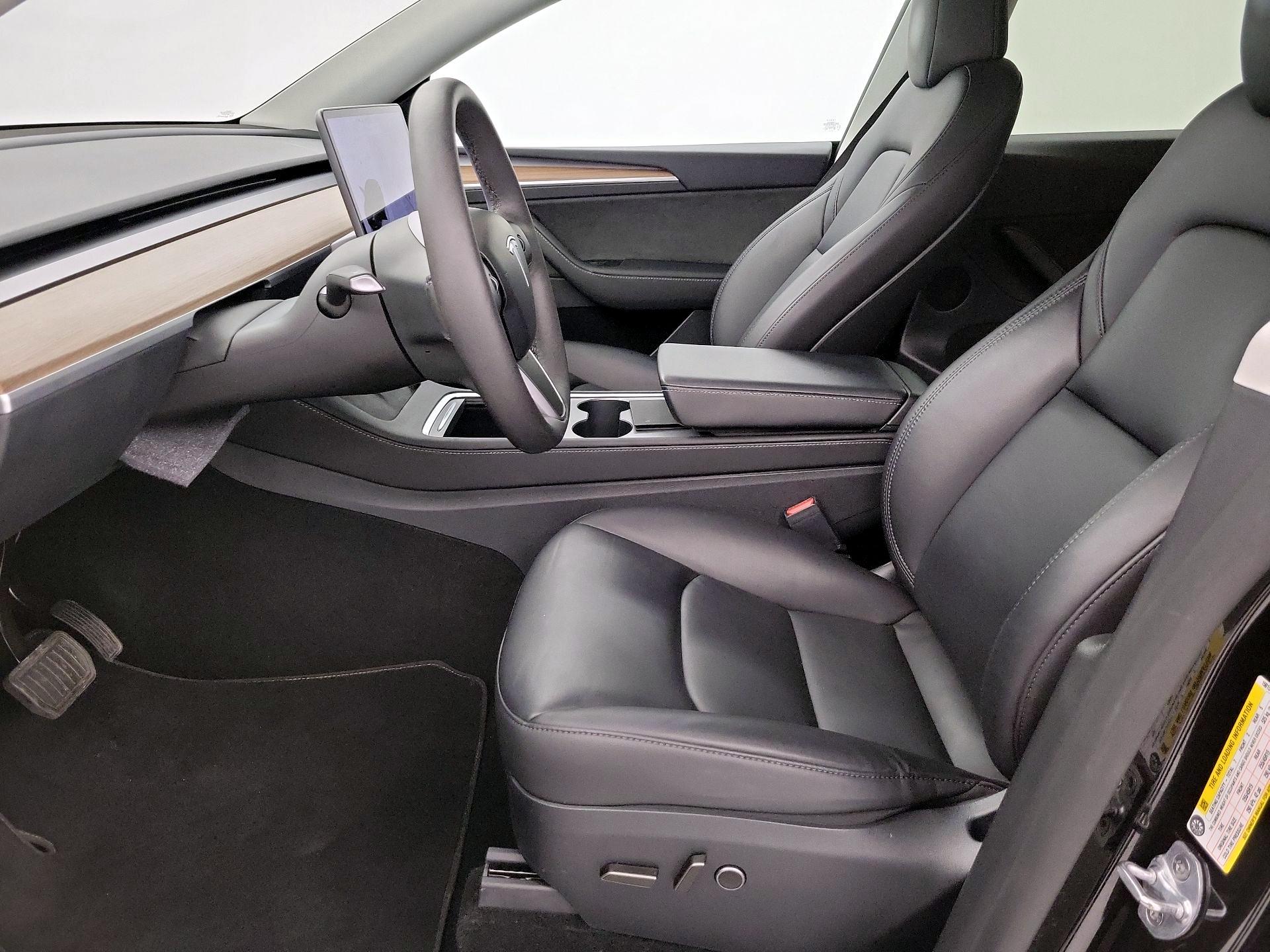 Thumbnail: 2024 Tesla Model Y - 11