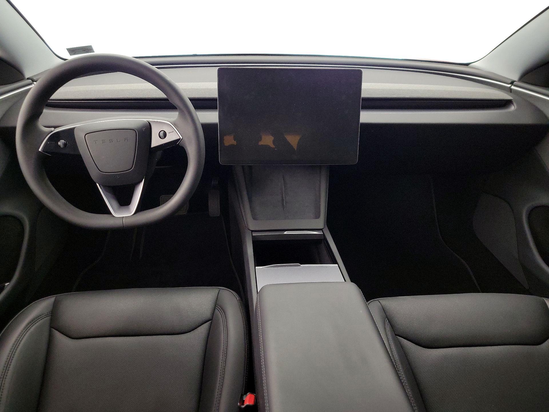 Thumbnail: 2025 Tesla Model 3 - 9