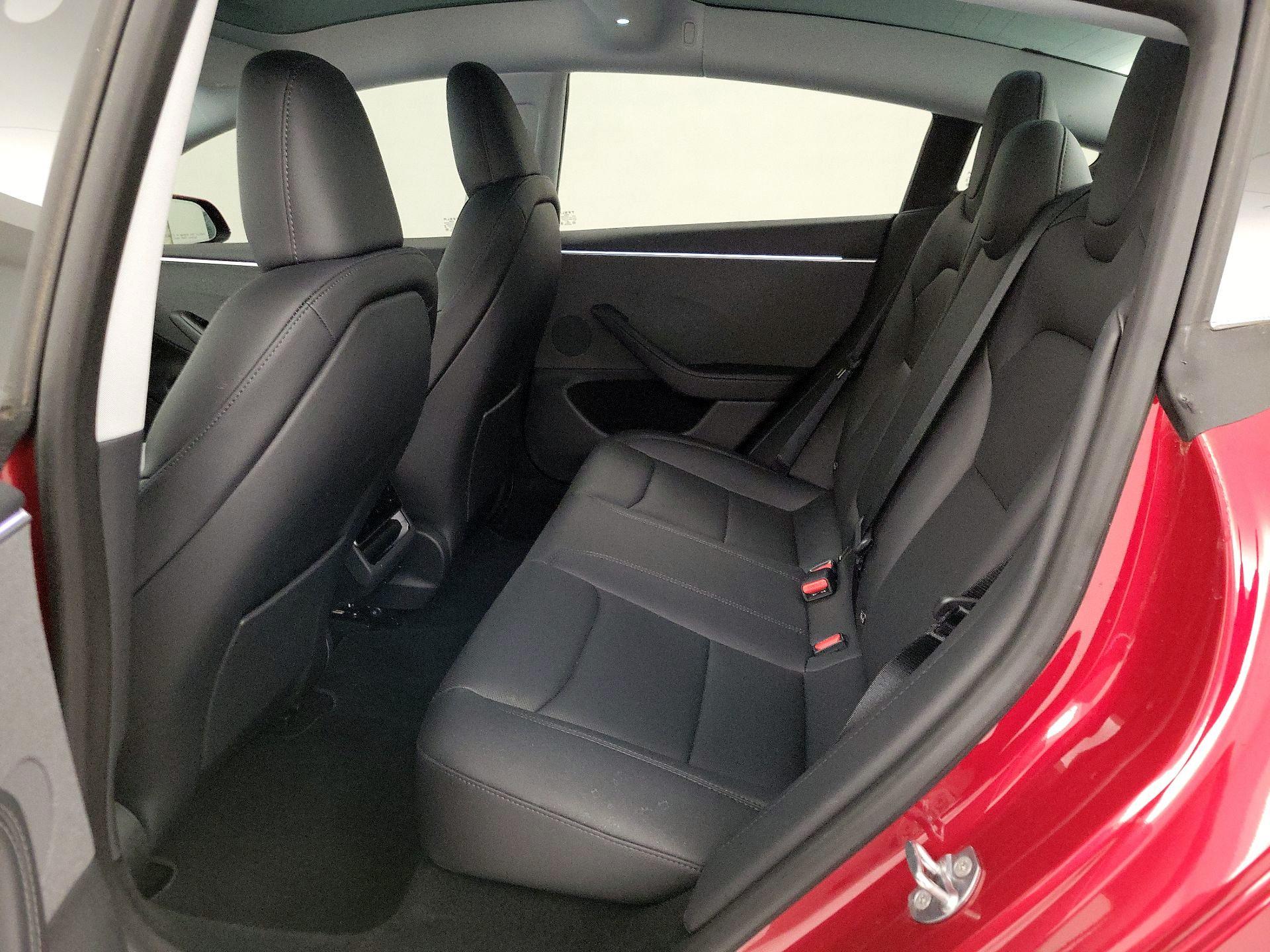 Thumbnail: 2025 Tesla Model 3 - 19