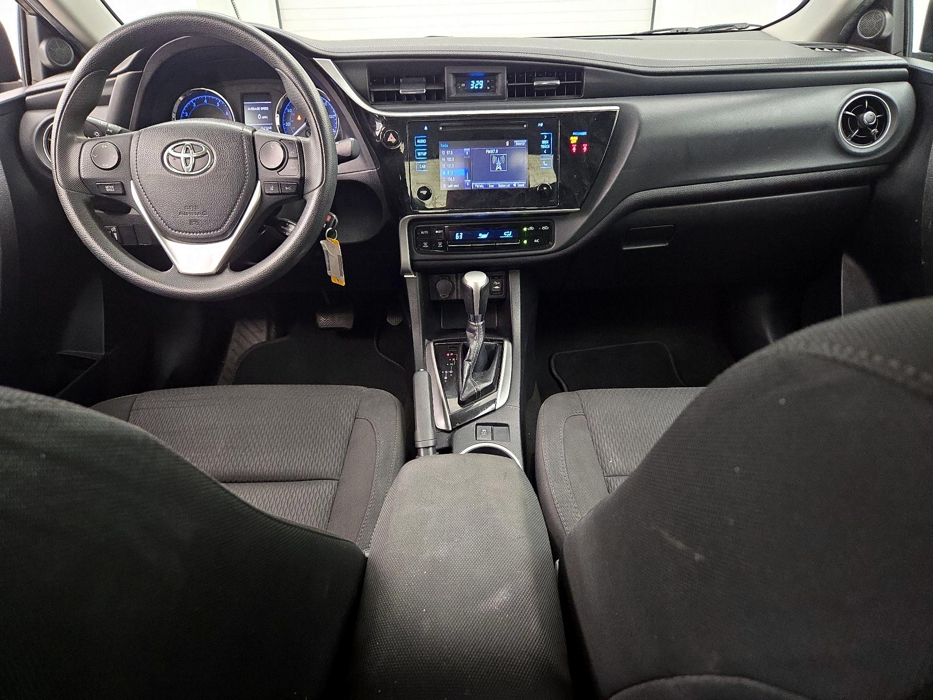 Thumbnail: 2019 Toyota Corolla - 9