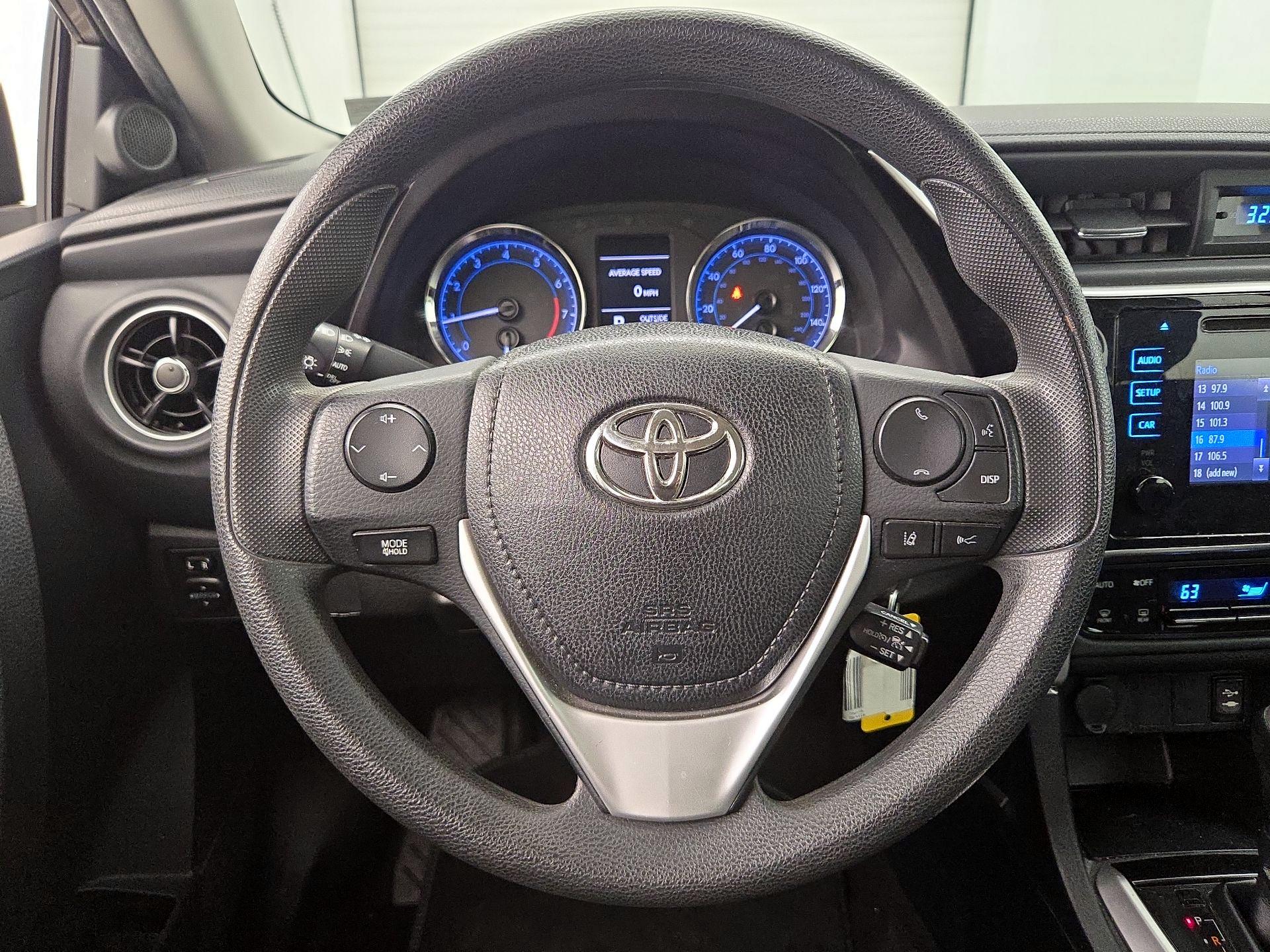 Thumbnail: 2019 Toyota Corolla - 10