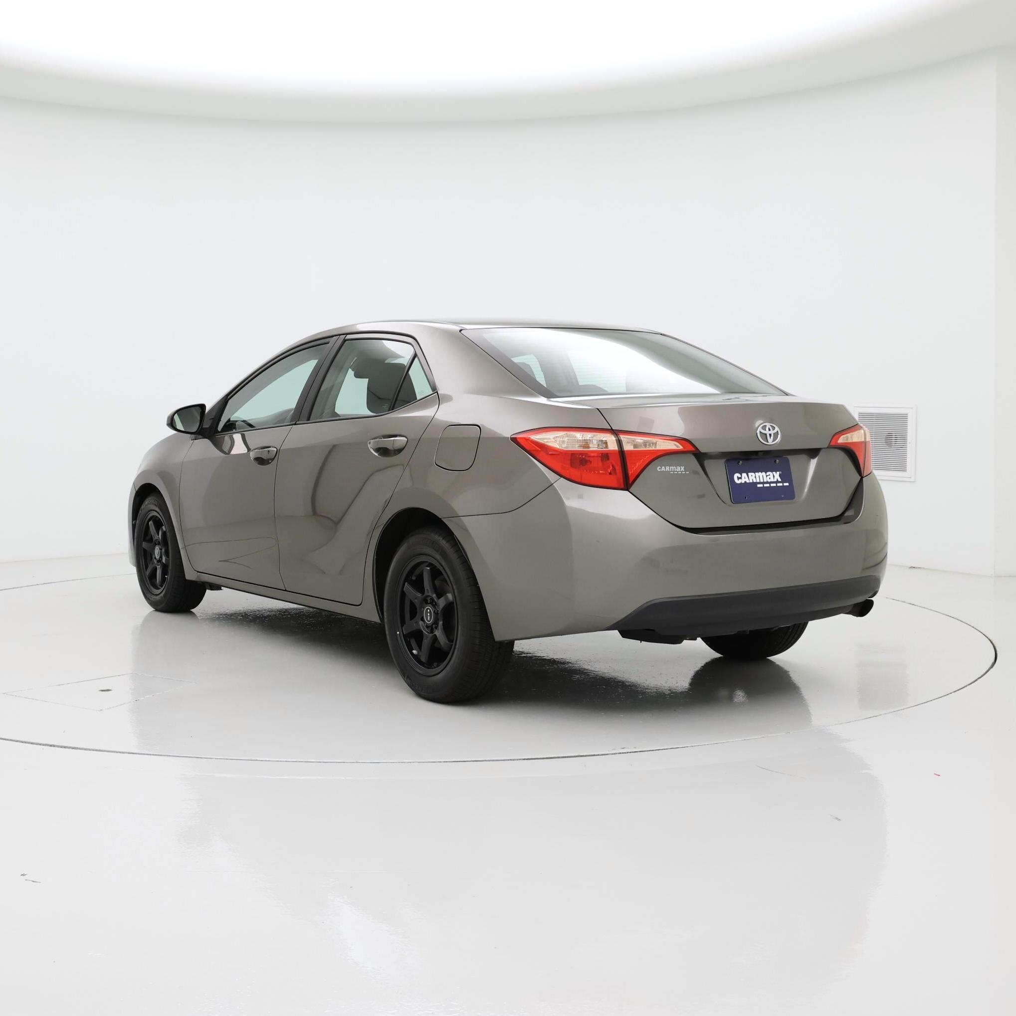 Thumbnail: 2019 Toyota Corolla - 2