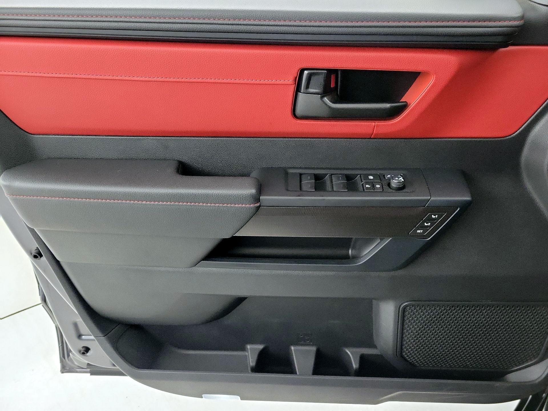 Thumbnail: 2024 Toyota Tundra - 12