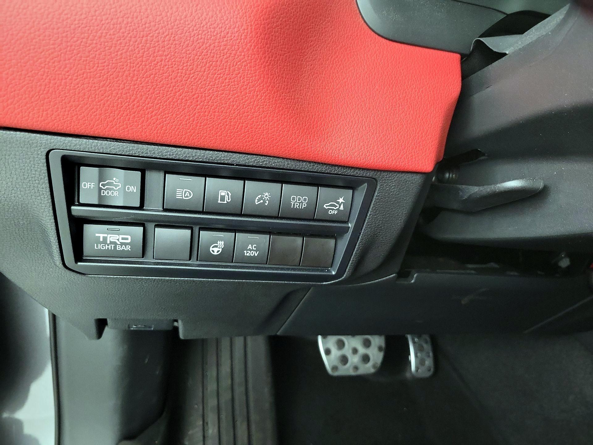 Thumbnail: 2024 Toyota Tundra - 13