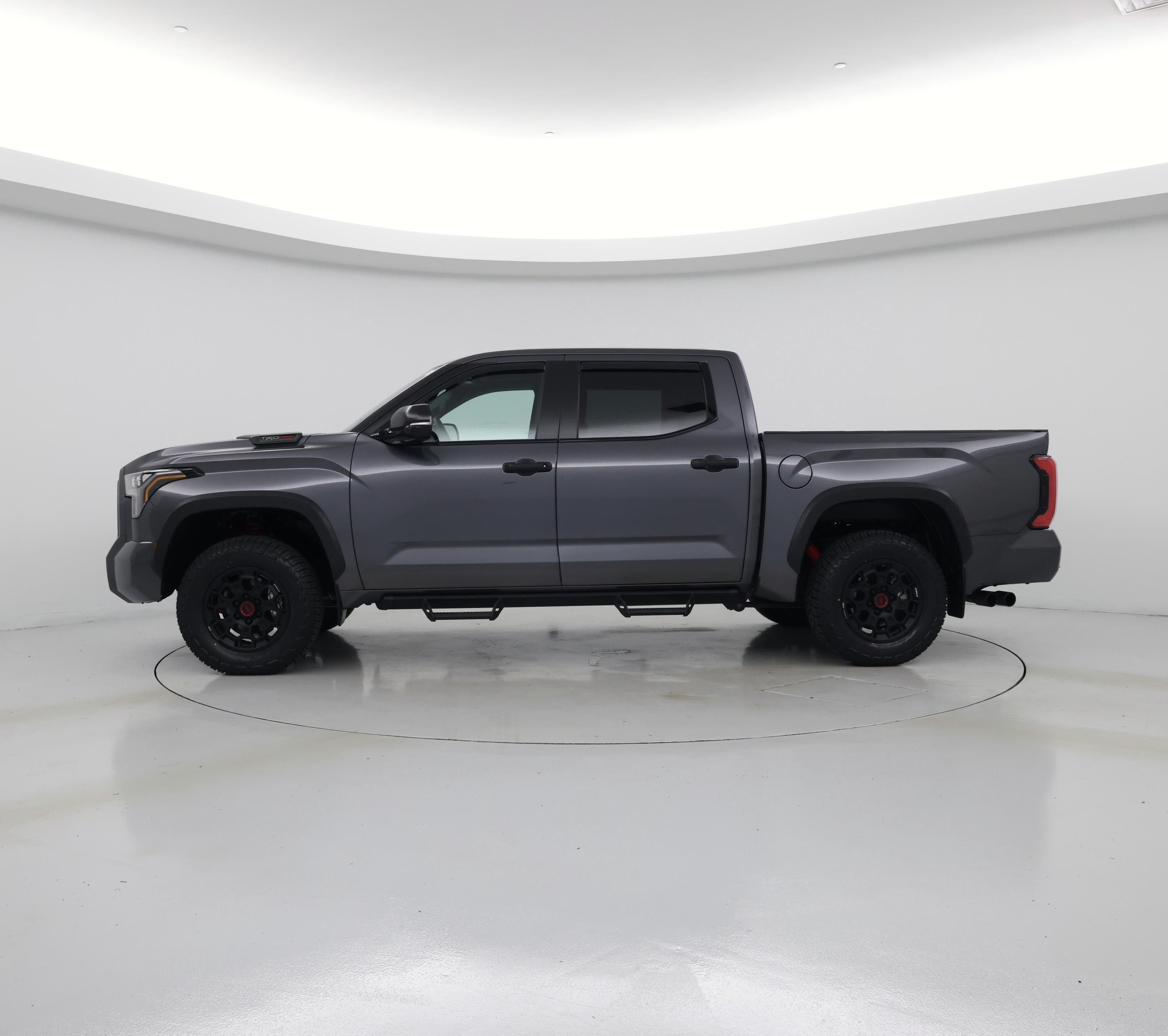 Thumbnail: 2024 Toyota Tundra - 3