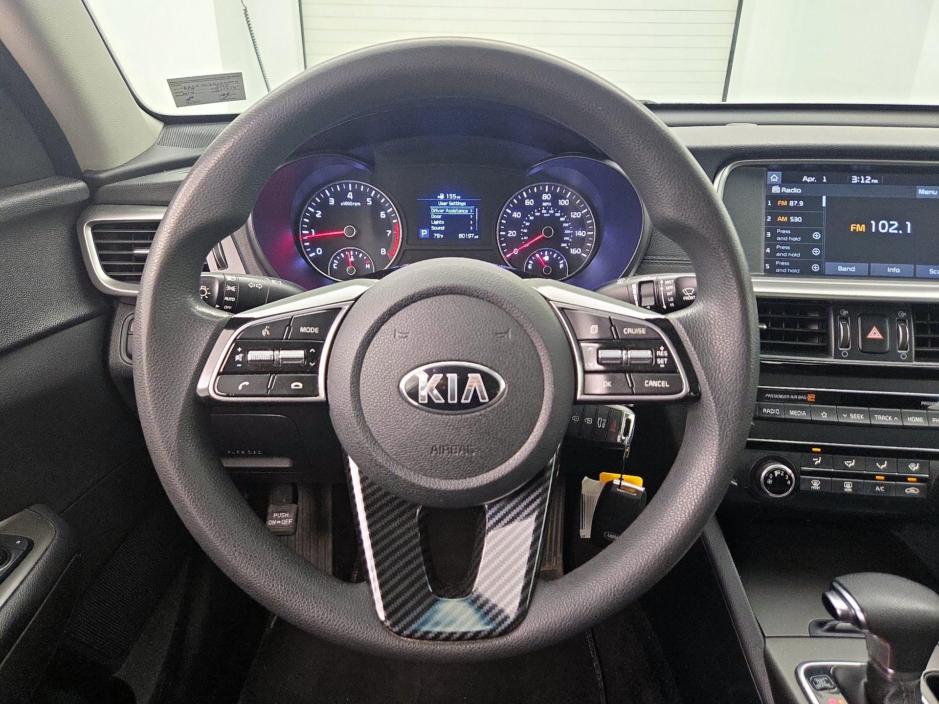 Thumbnail: 2020 Kia Optima - 10