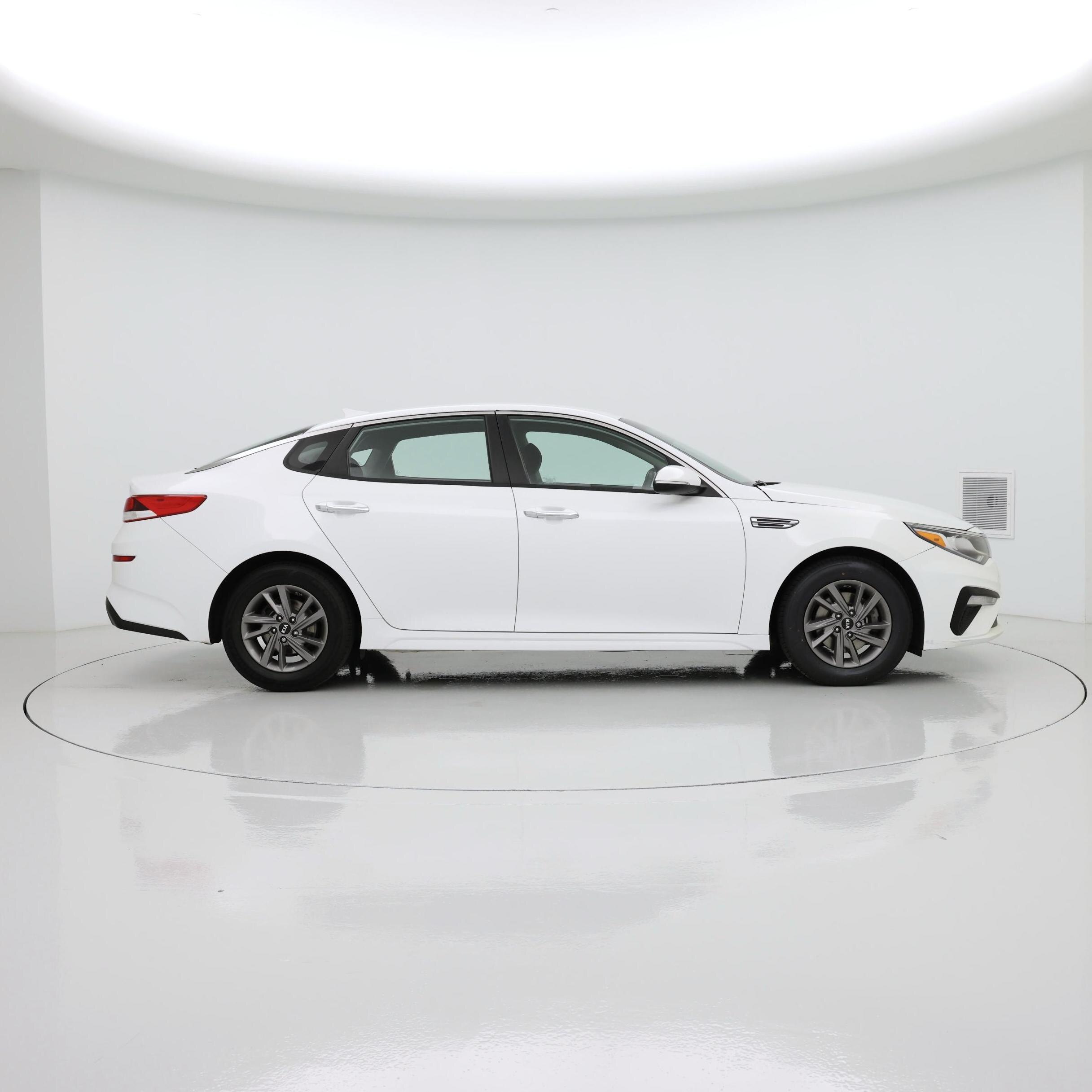Thumbnail: 2020 Kia Optima - 7