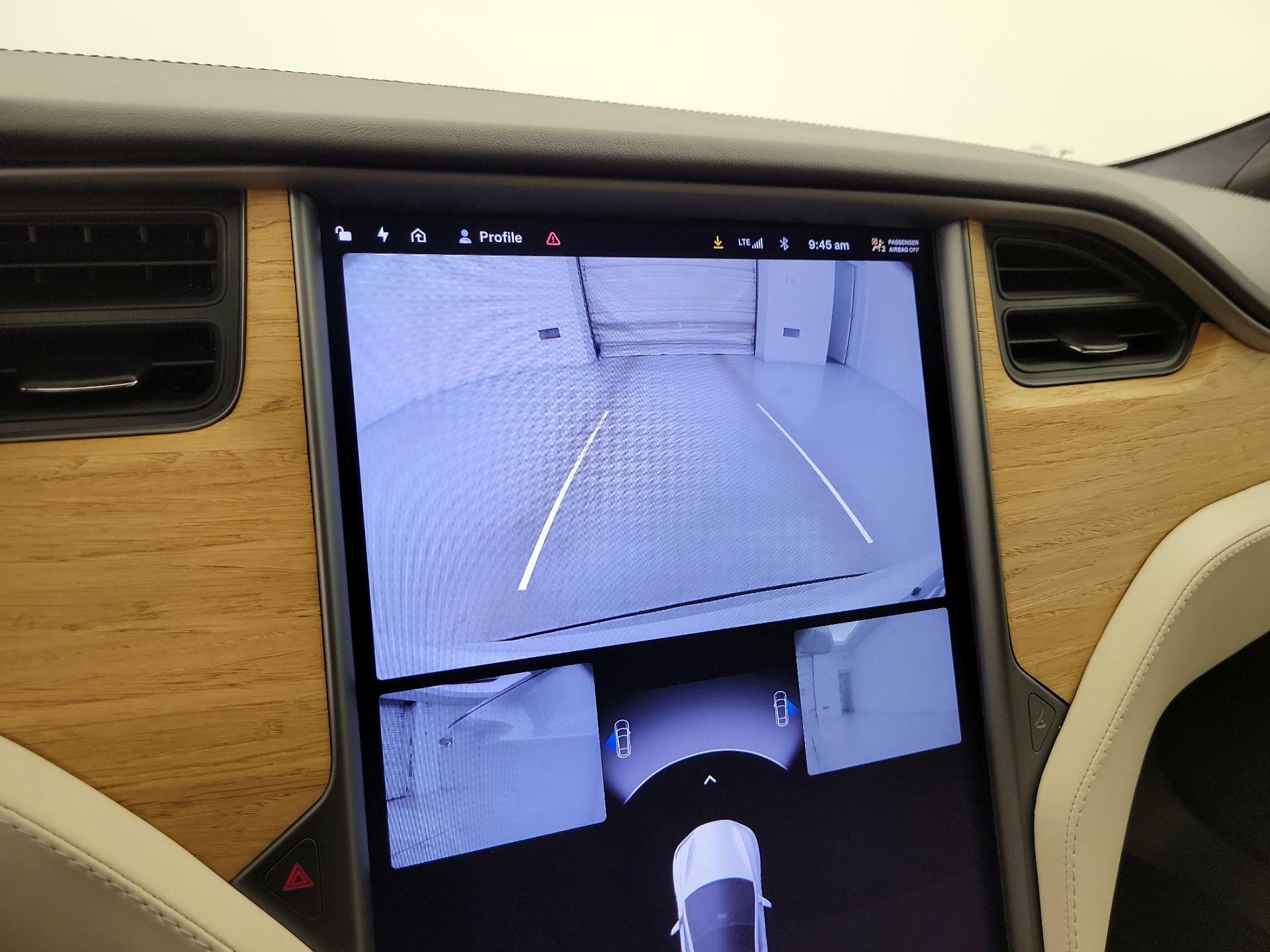 Thumbnail: 2021 Tesla Model S - 14