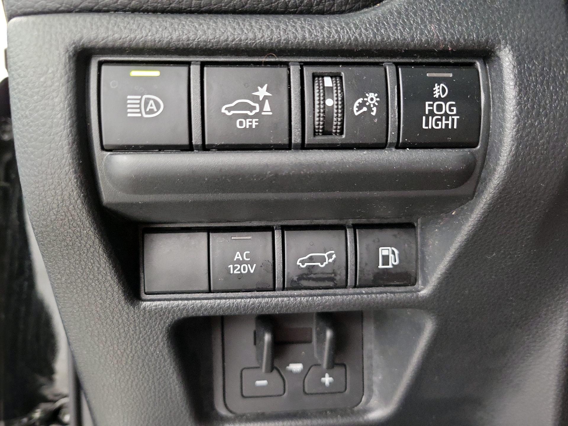 Thumbnail: 2024 Toyota Land Cruiser - 13