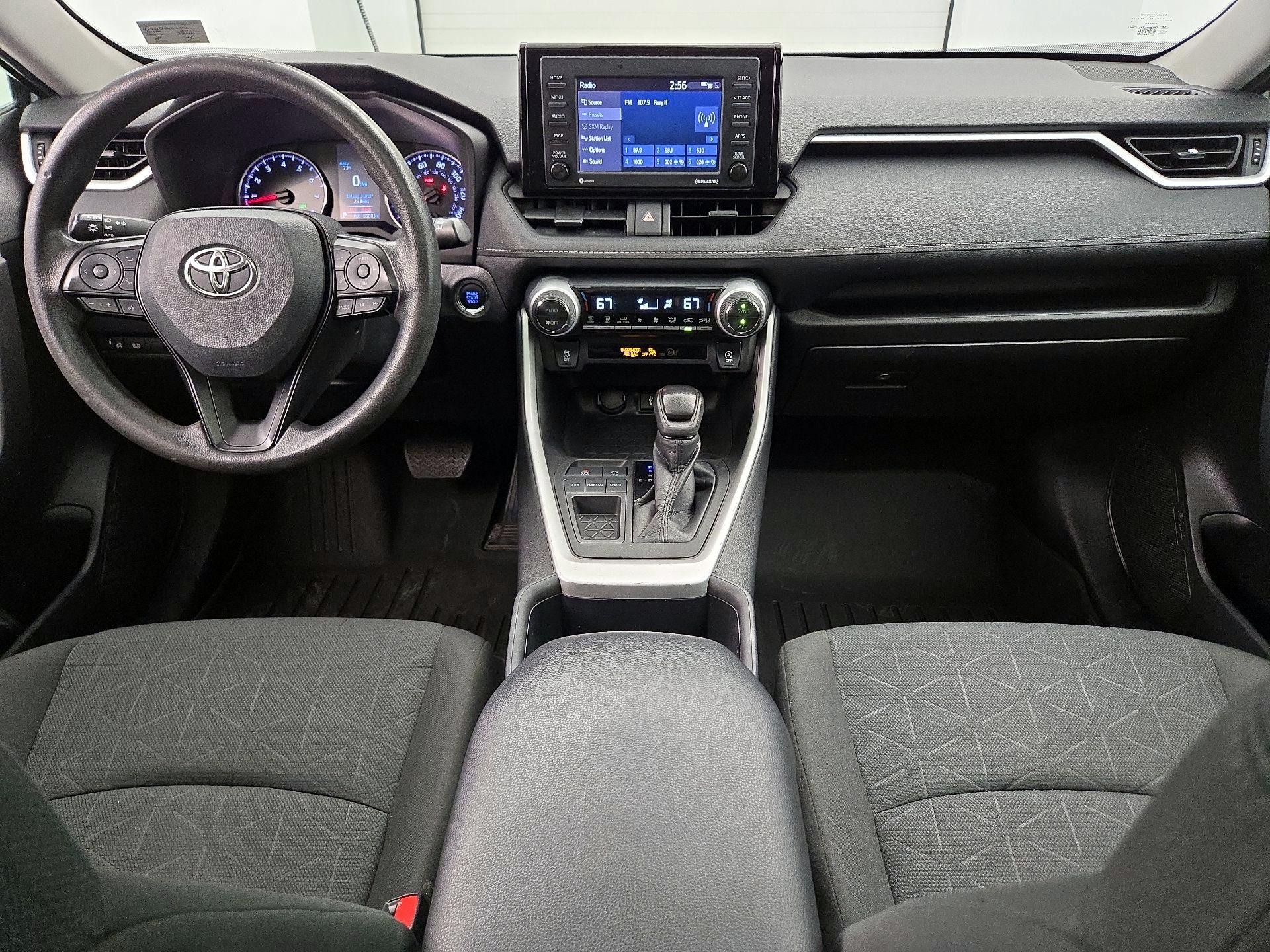 Thumbnail: 2022 Toyota RAV4 - 9