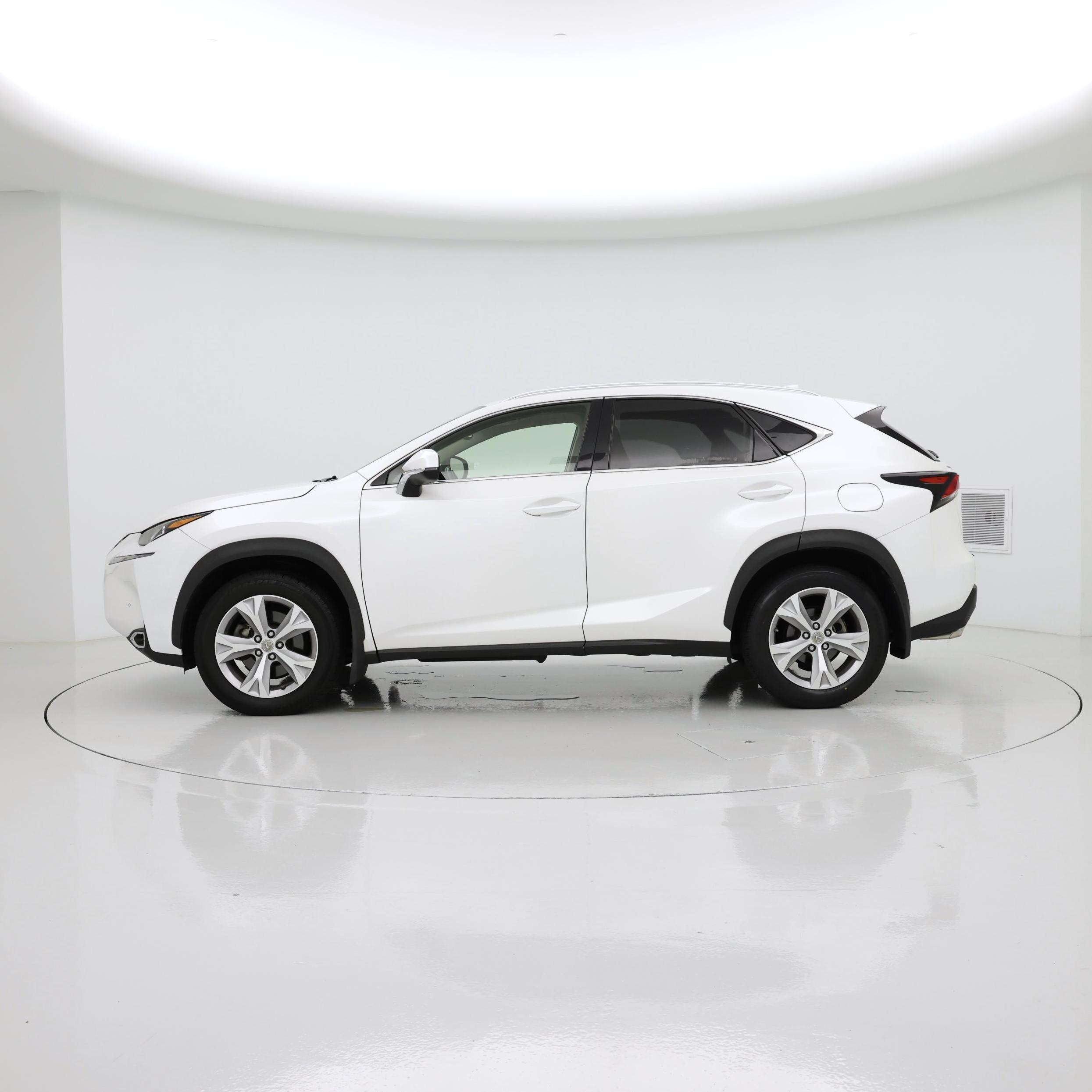 Thumbnail: 2017 Lexus NX - 3