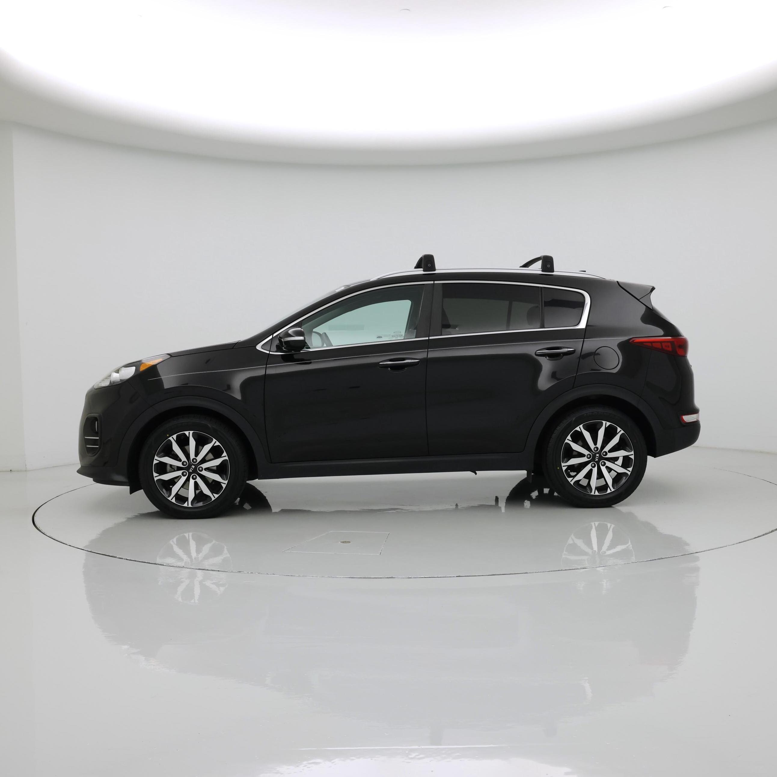 Thumbnail: 2018 Kia Sportage - 3