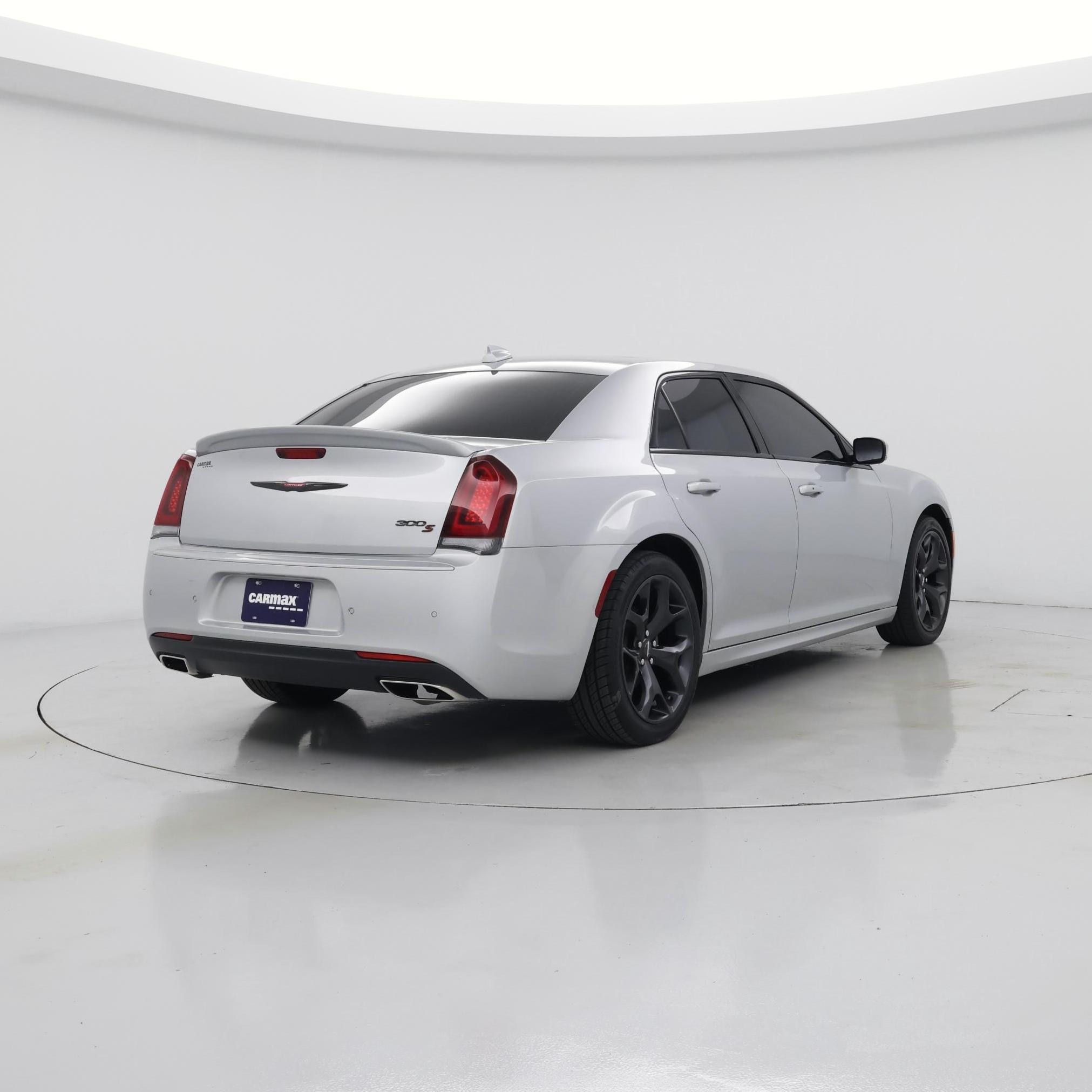 Thumbnail: 2022 Chrysler 300 - 8