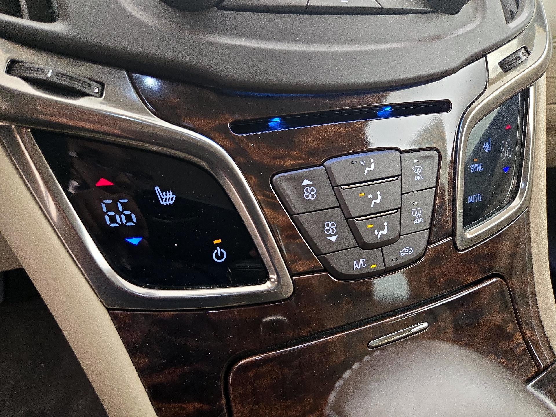 Thumbnail: 2015 Buick LaCrosse - 17