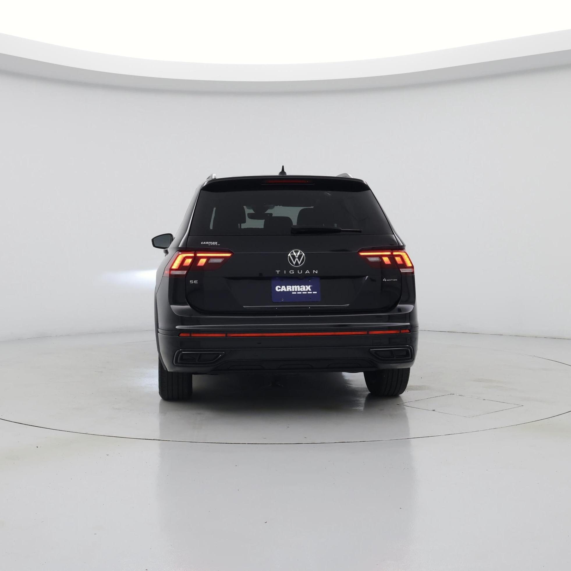 Thumbnail: 2022 Volkswagen Tiguan - 6