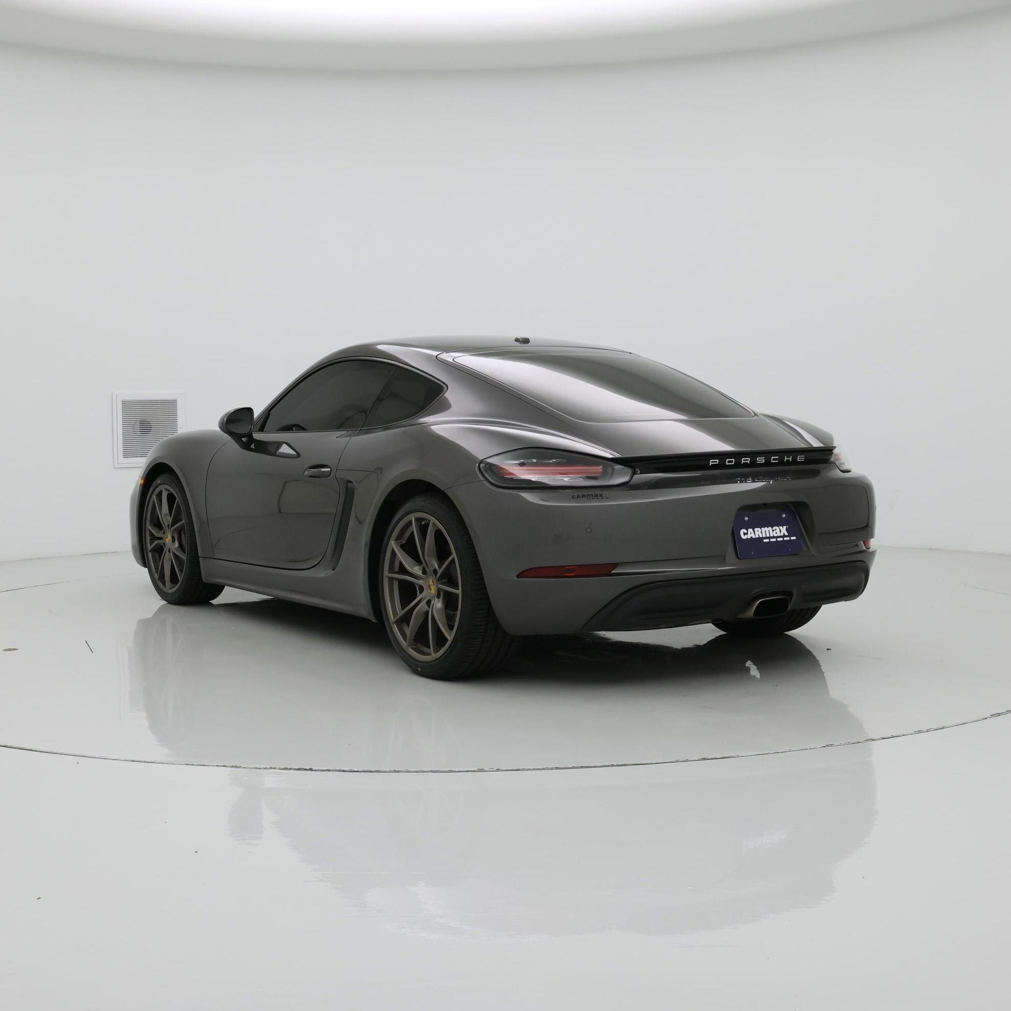Thumbnail: 2019 Porsche 718 Cayman - 2