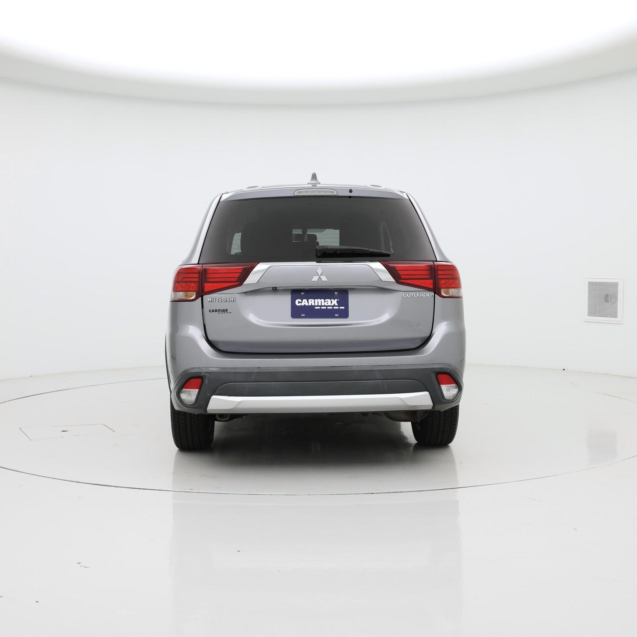 Thumbnail: 2018 Mitsubishi Outlander - 6