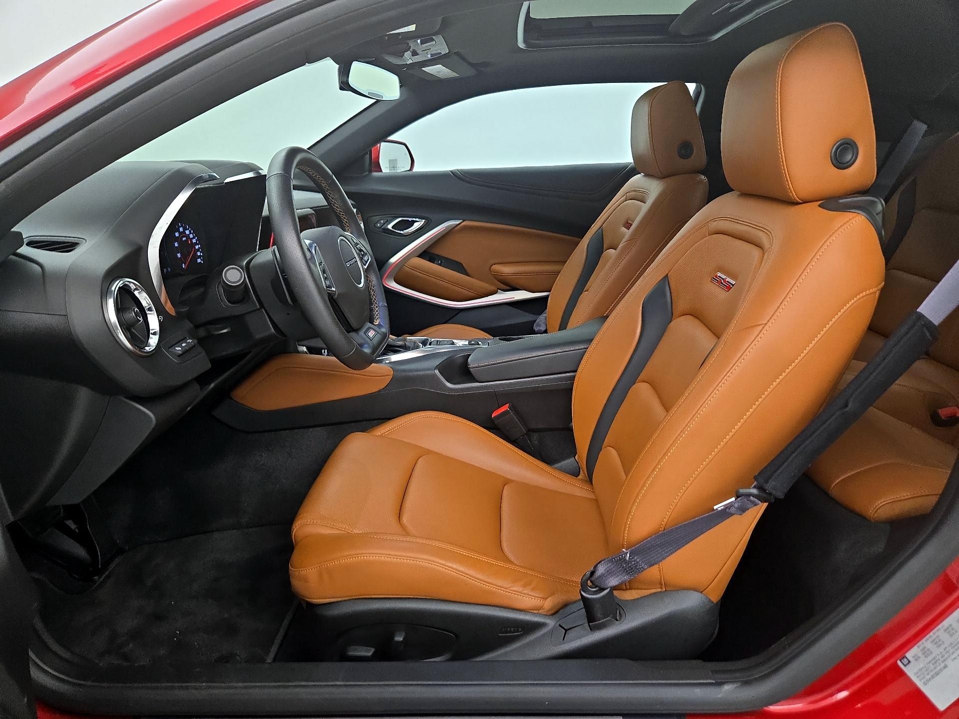 Thumbnail: 2016 Chevrolet Camaro - 11