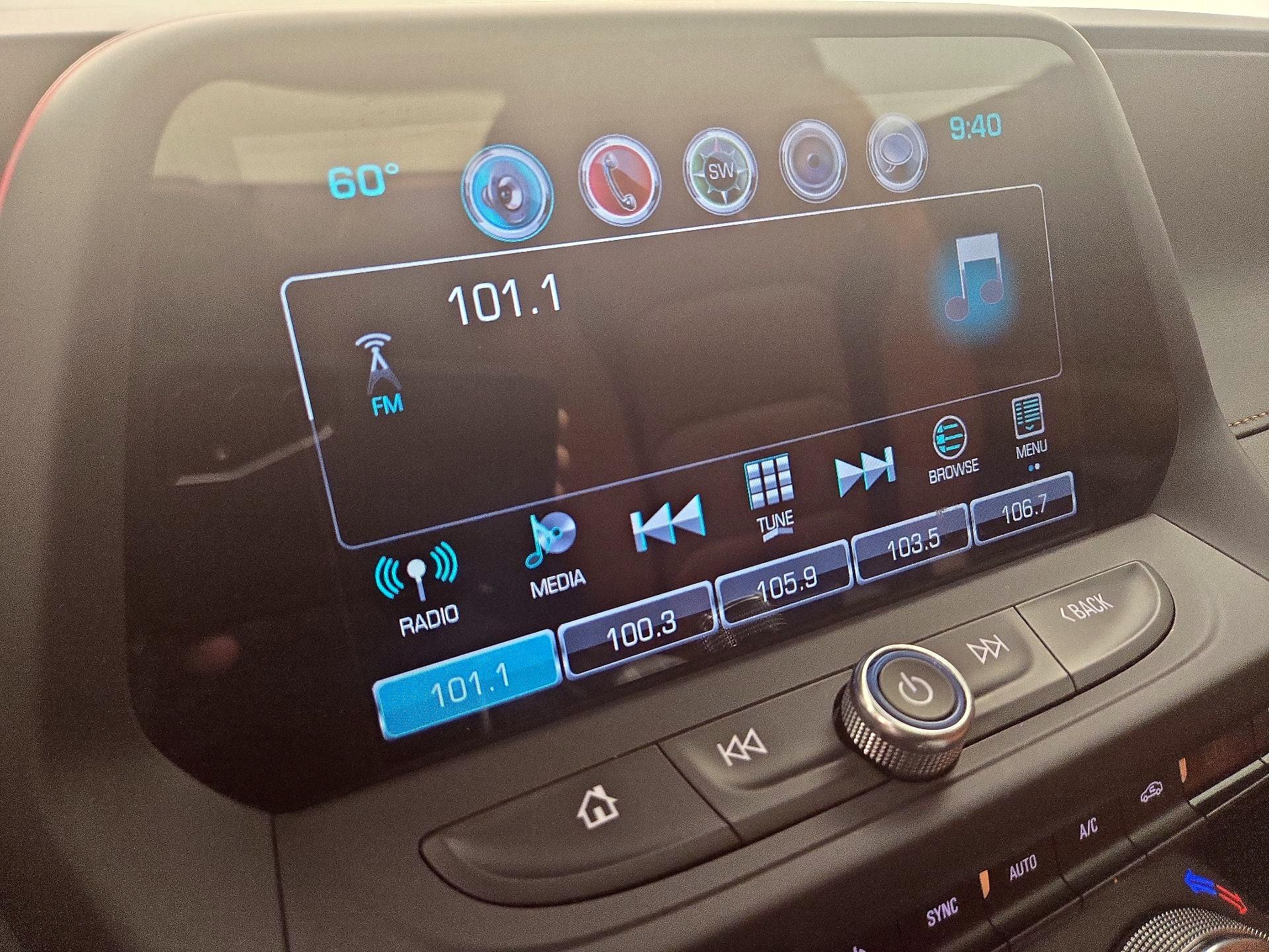 Thumbnail: 2016 Chevrolet Camaro - 16