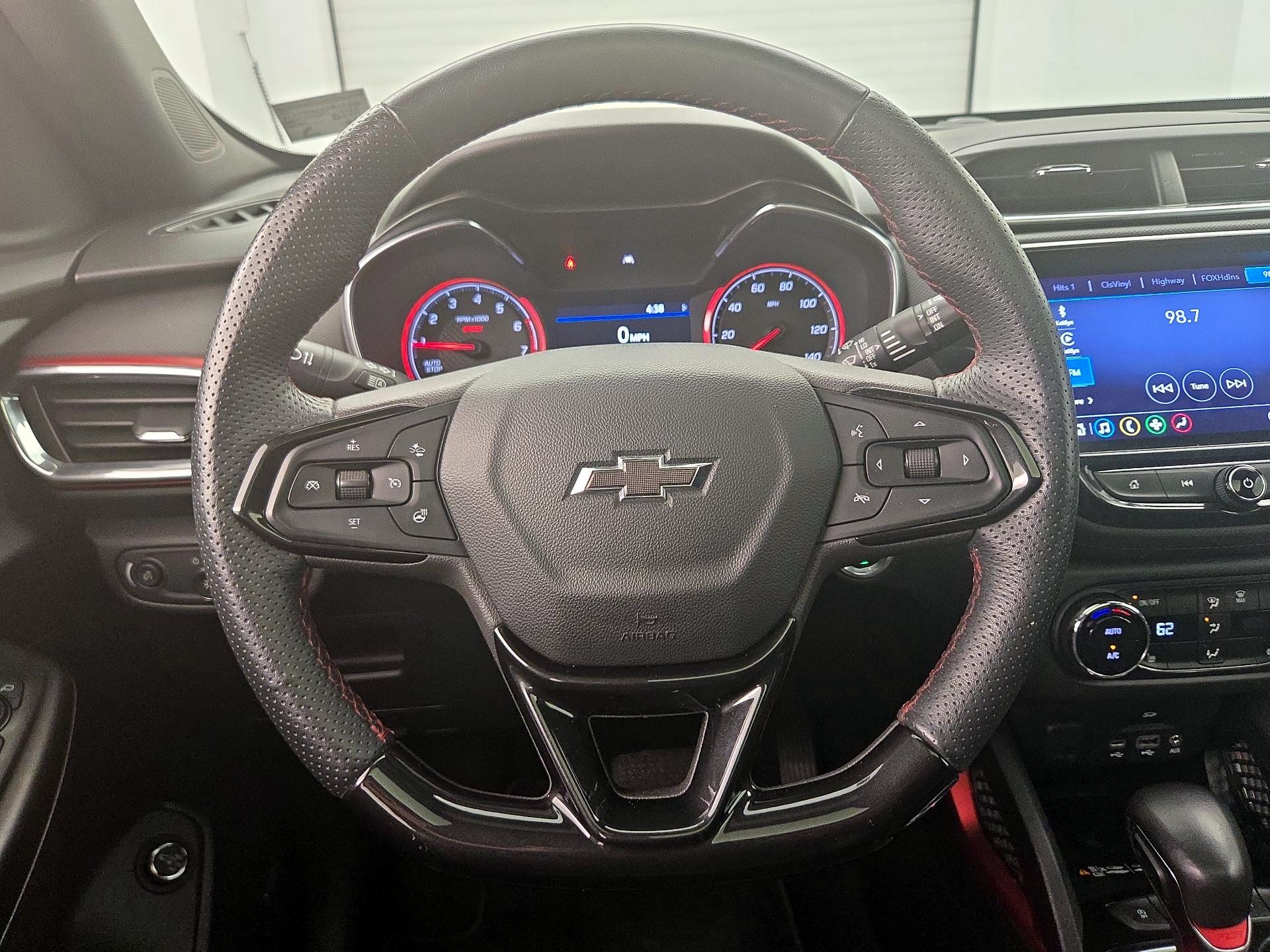 Thumbnail: 2022 Chevrolet TrailBlazer - 10