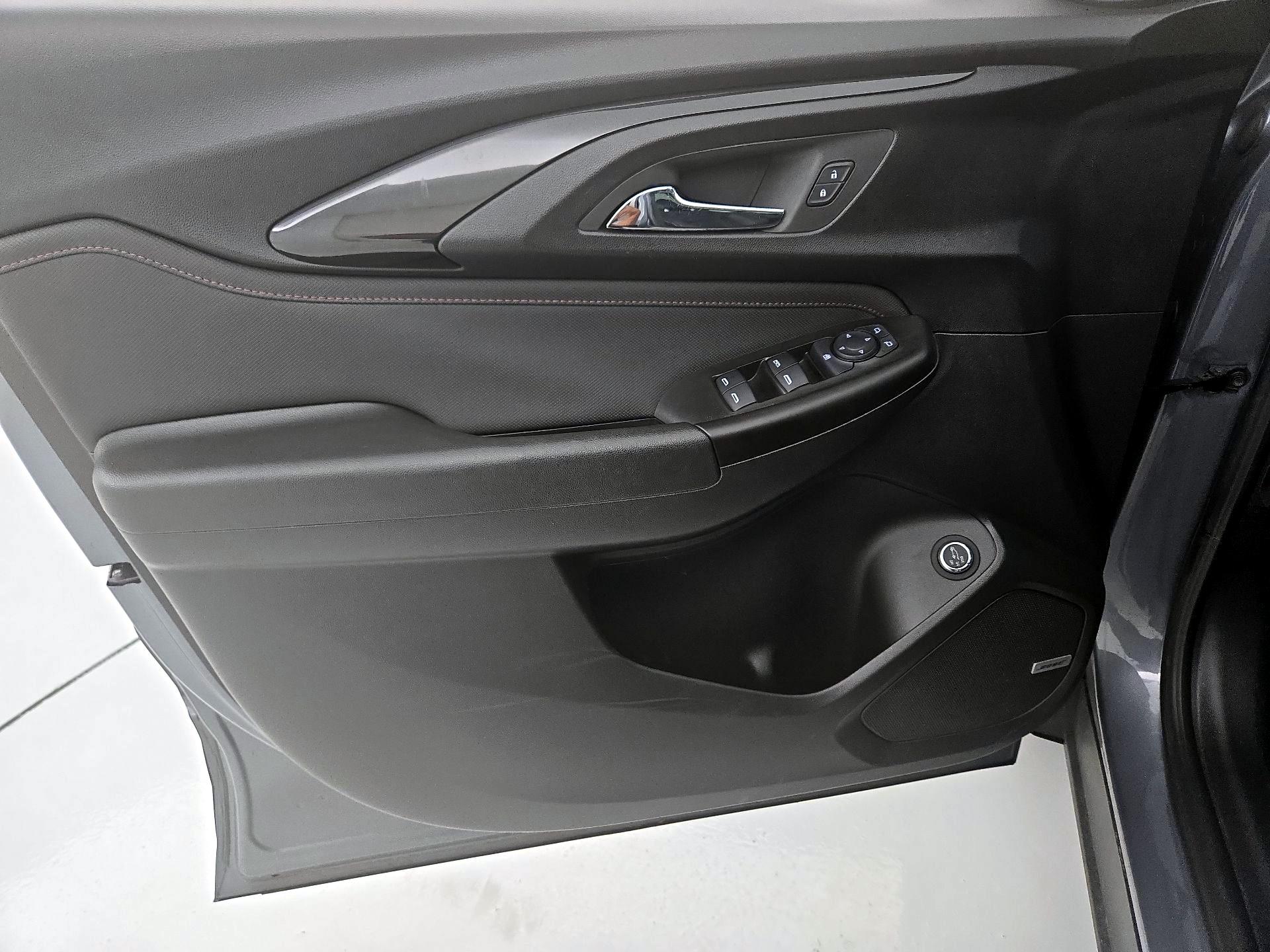 Thumbnail: 2022 Chevrolet TrailBlazer - 12