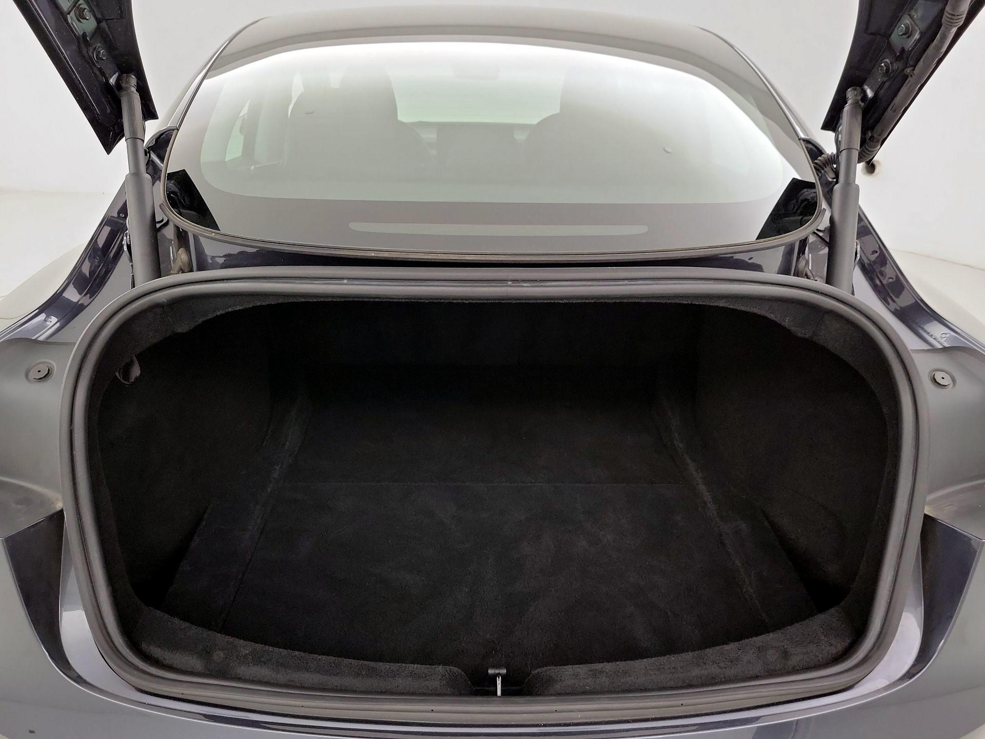 Thumbnail: 2024 Tesla Model 3 - 20