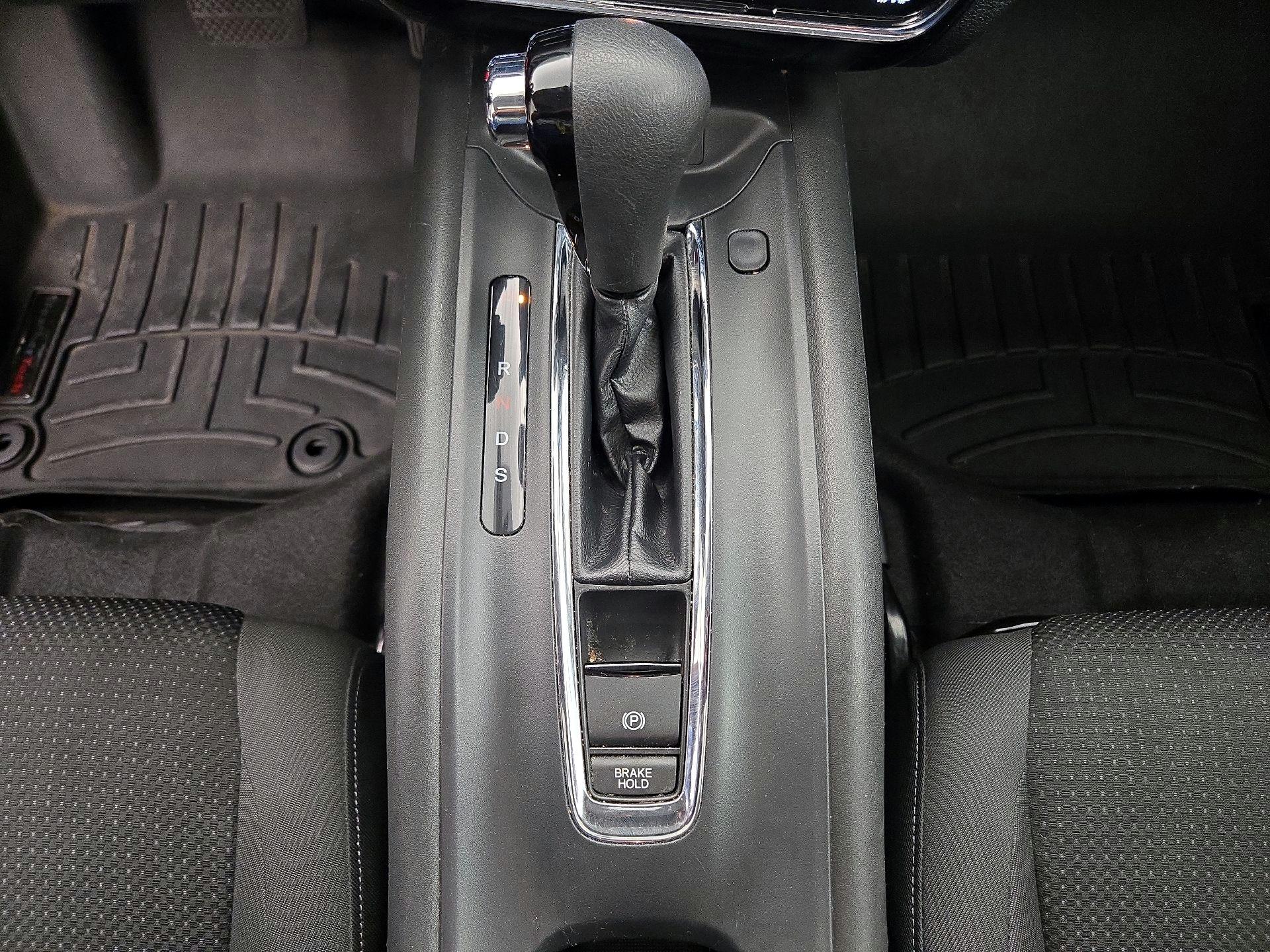 Thumbnail: 2019 Honda HR-V - 17