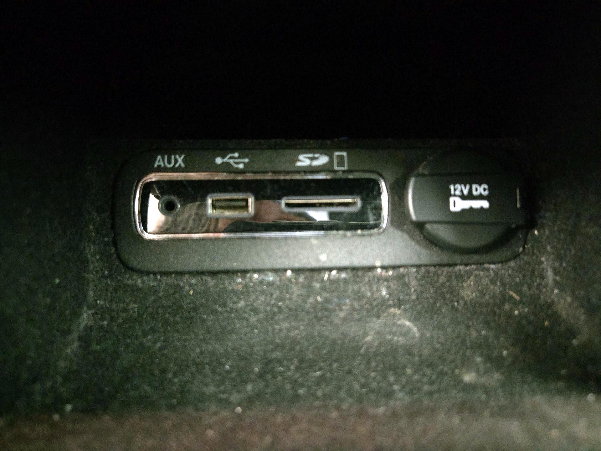 Thumbnail: 2014 Jeep Grand Cherokee - 19