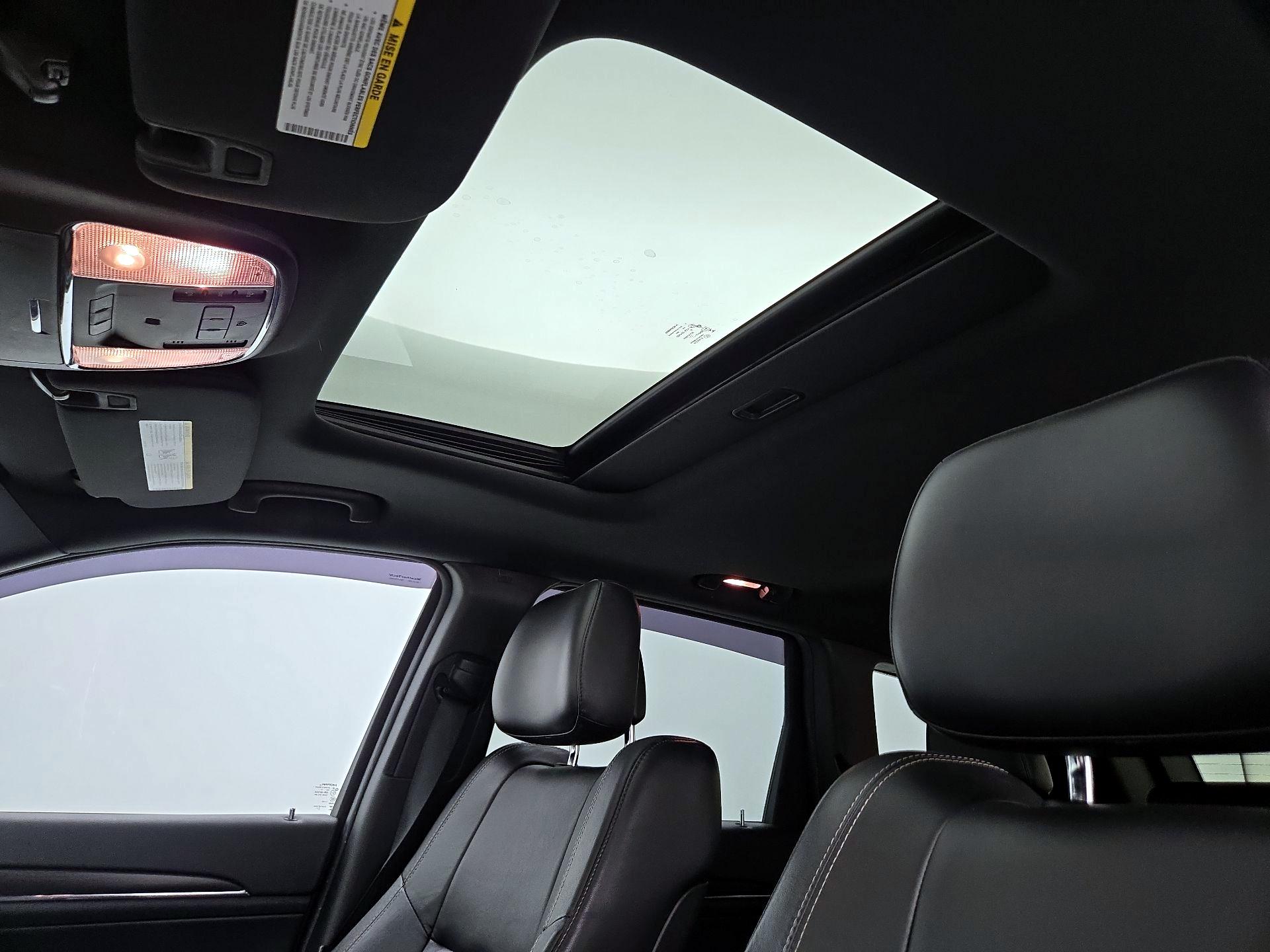 Thumbnail: 2014 Jeep Grand Cherokee - 20