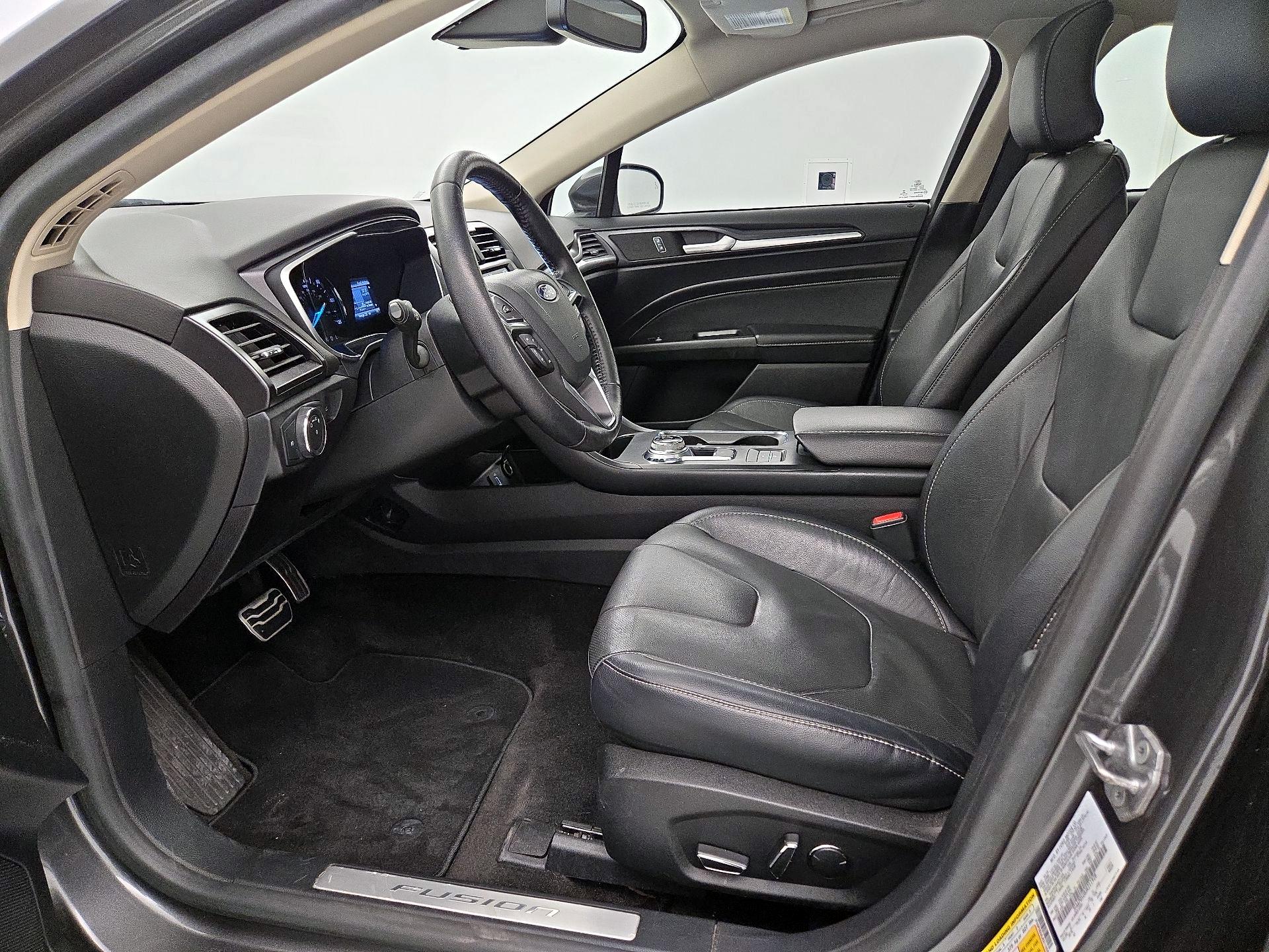 Thumbnail: 2018 Ford Fusion - 11
