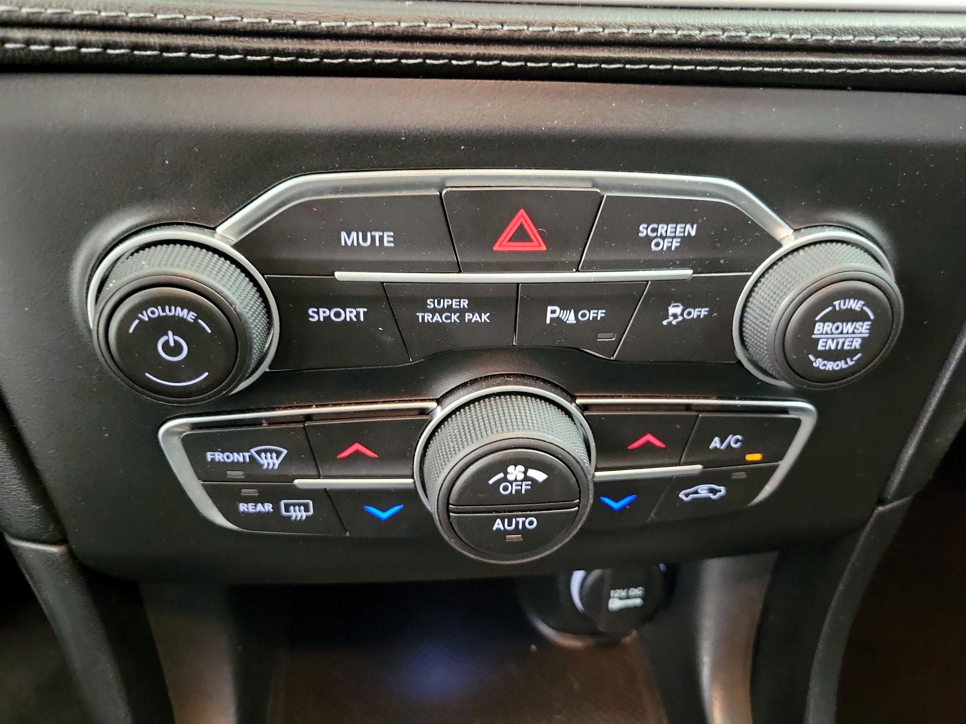 Thumbnail: 2023 Dodge Charger - 16