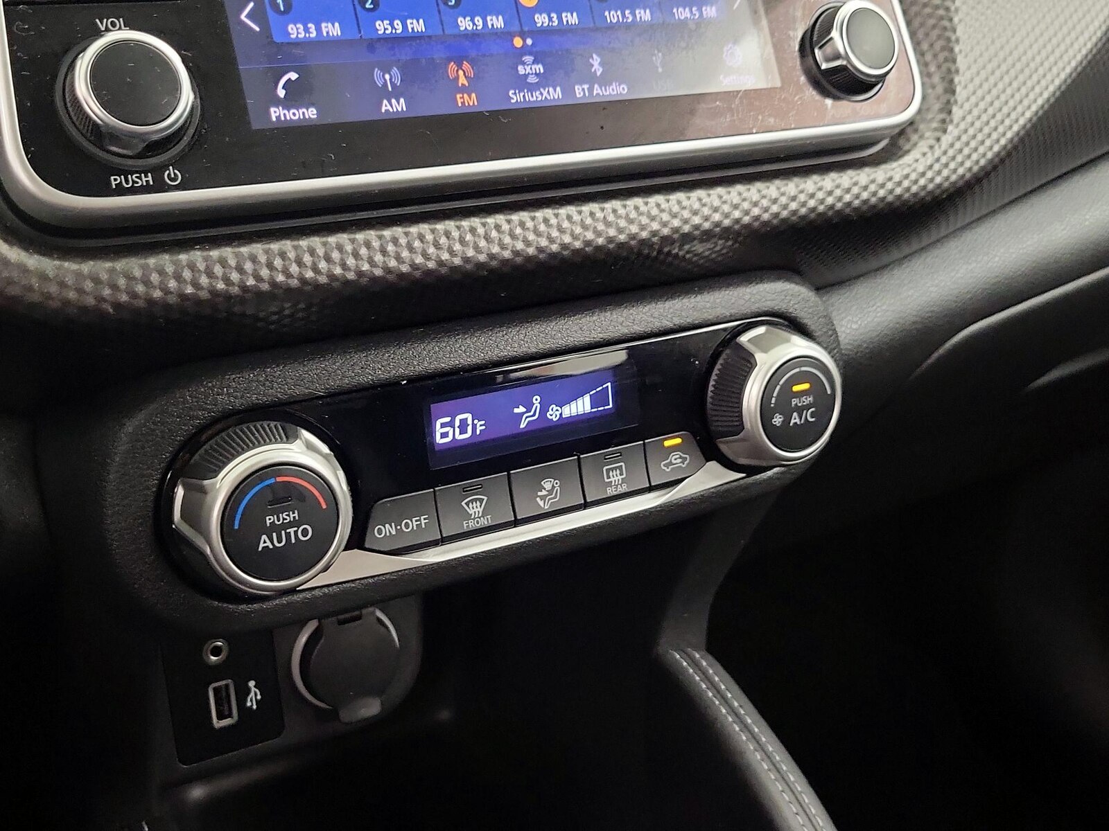 2020 Nissan Kicks SV - Photo 16