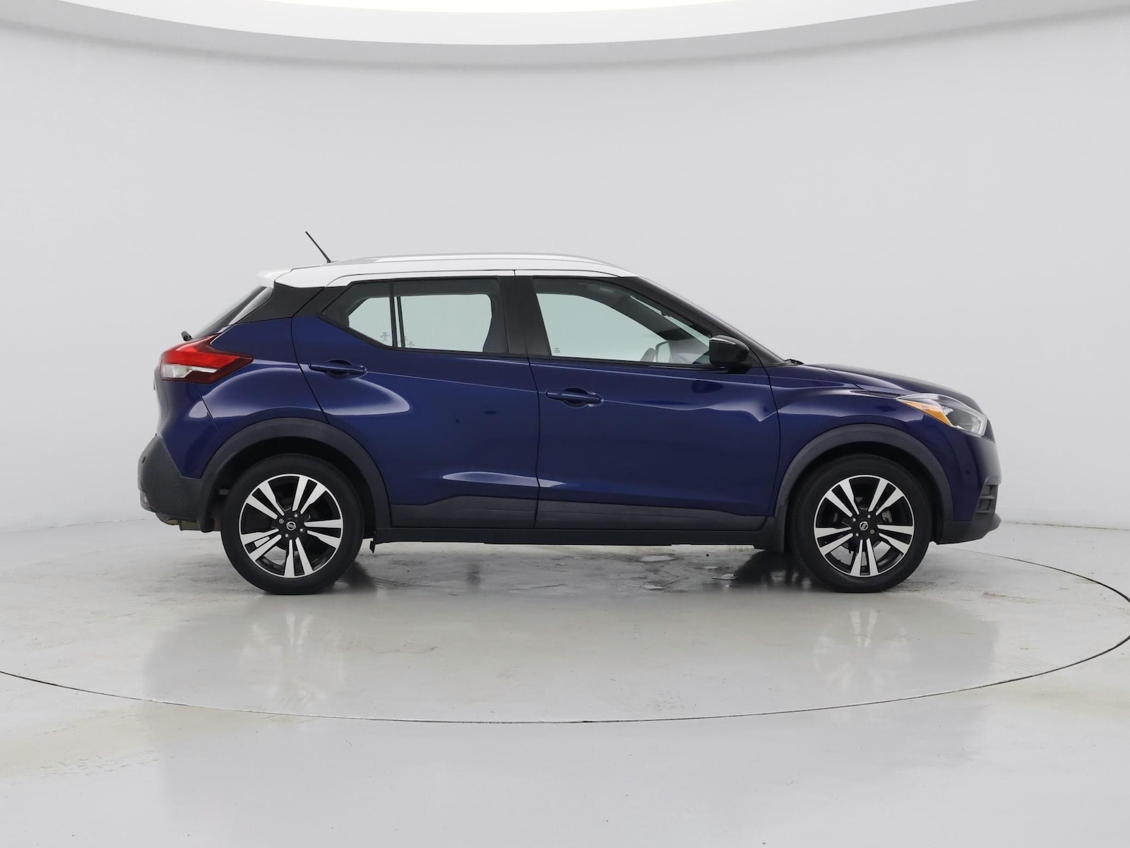 2020 Nissan Kicks SV - Photo 8