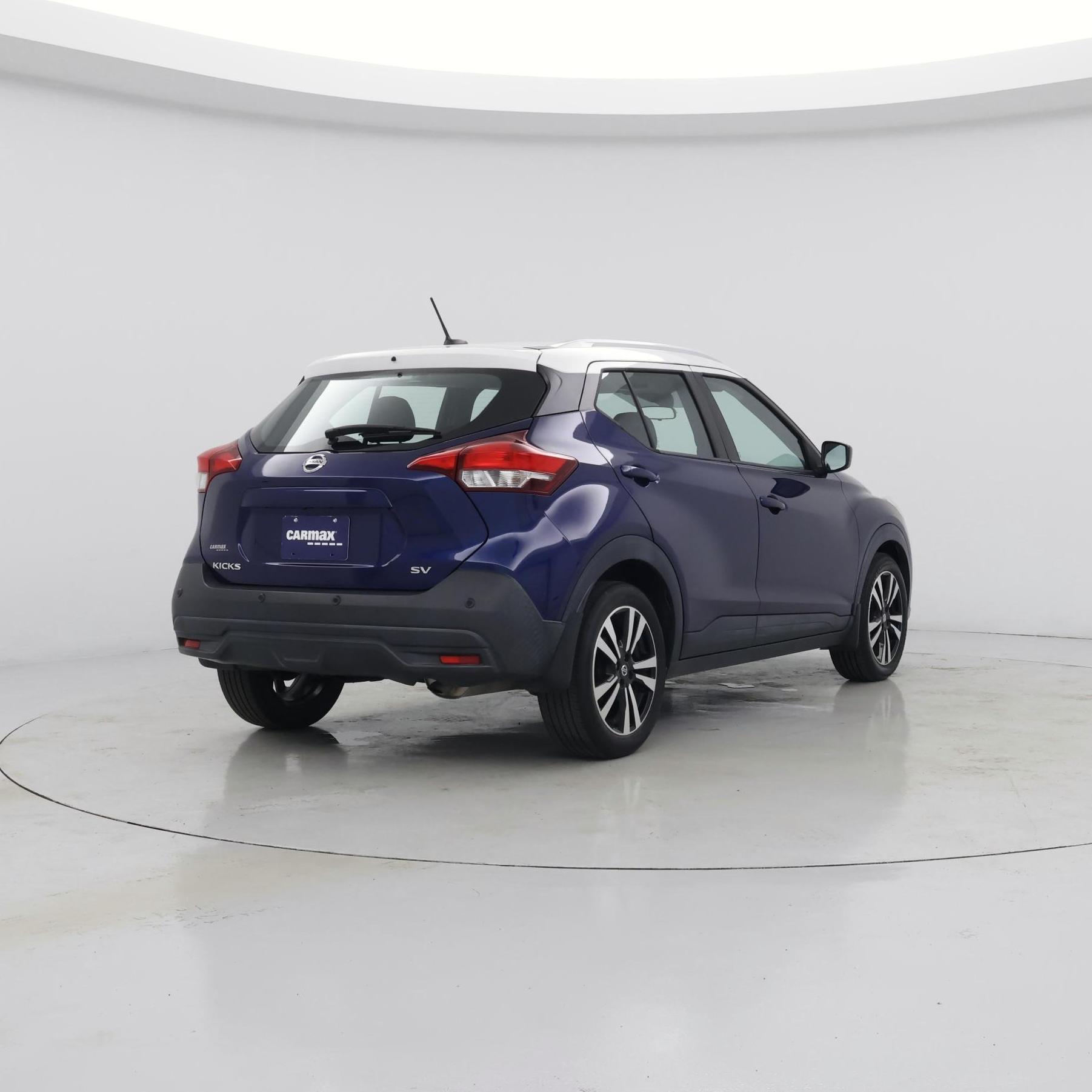 Thumbnail: 2020 Nissan Kicks - 8