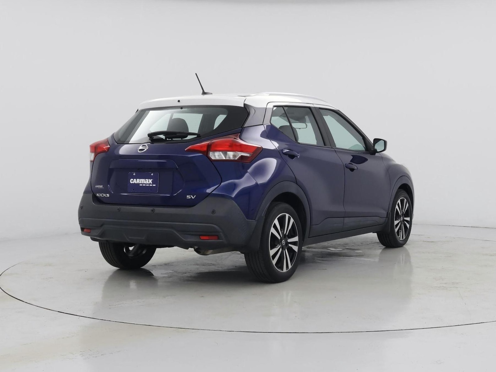 2020 Nissan Kicks SV - Photo 9