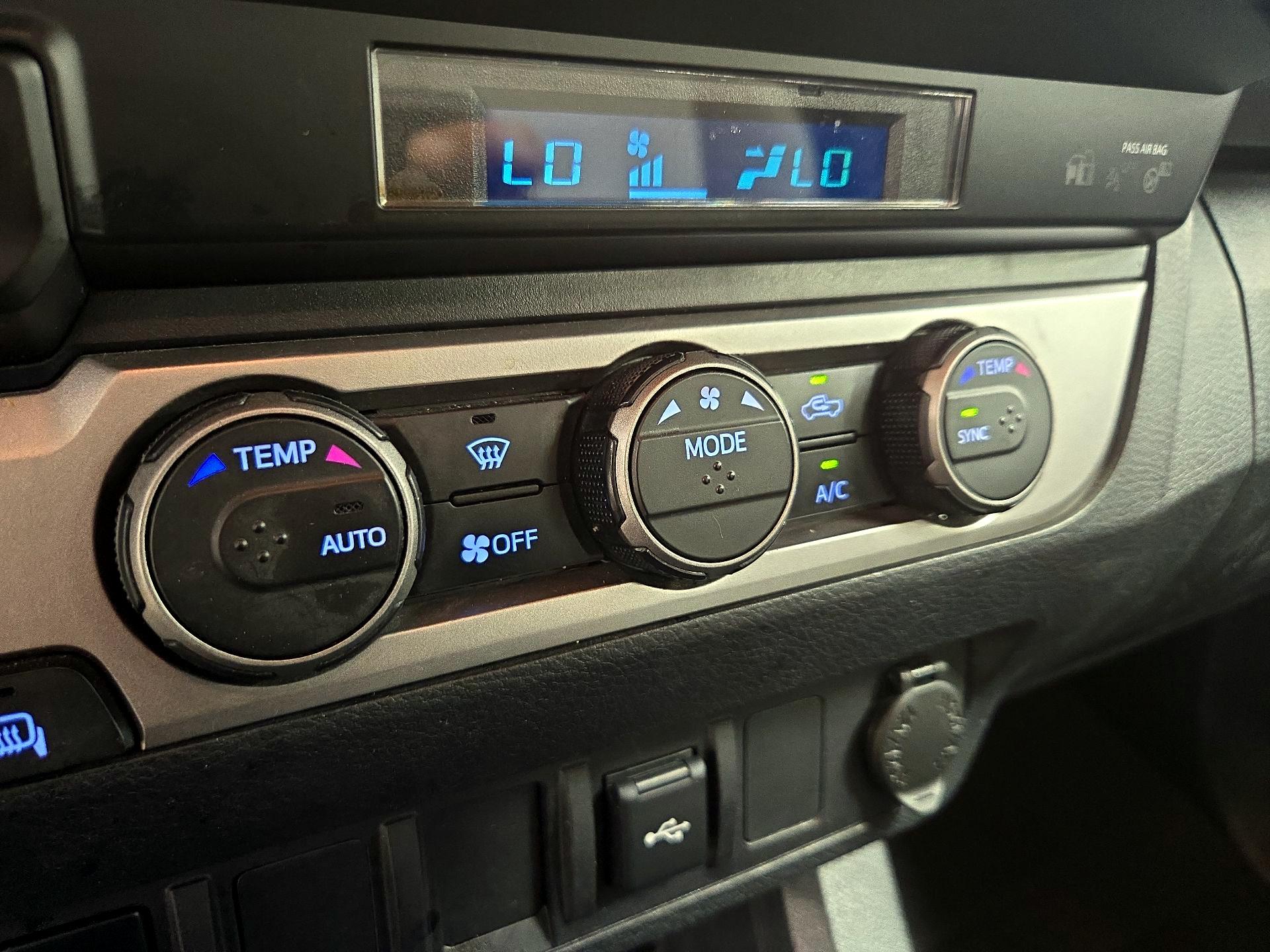 Thumbnail: 2023 Toyota Tacoma - 16