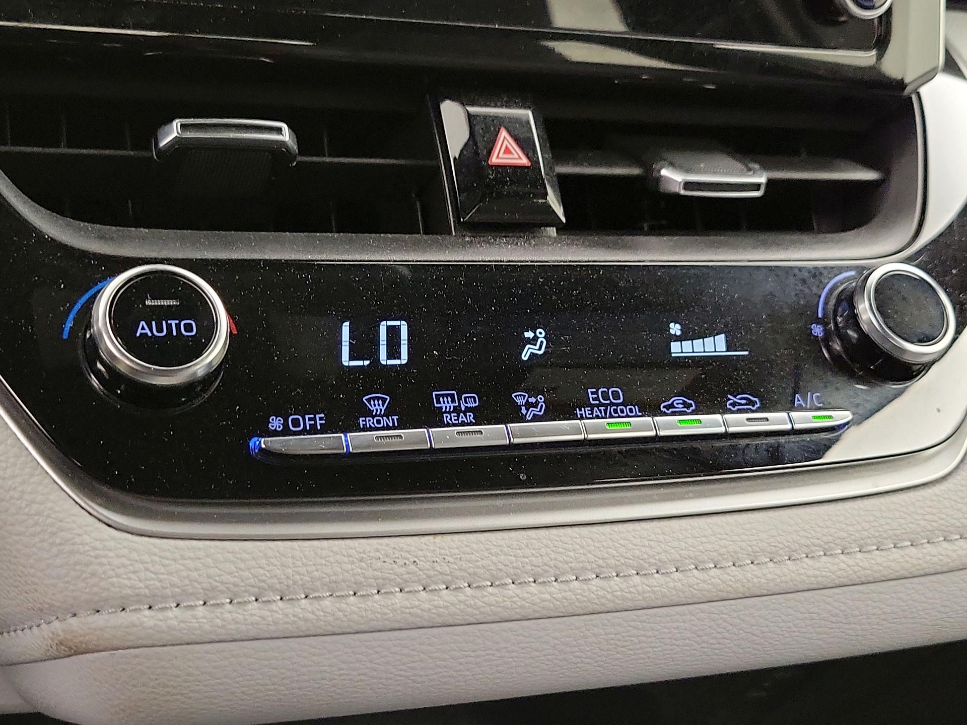 Thumbnail: 2020 Toyota Corolla - 16