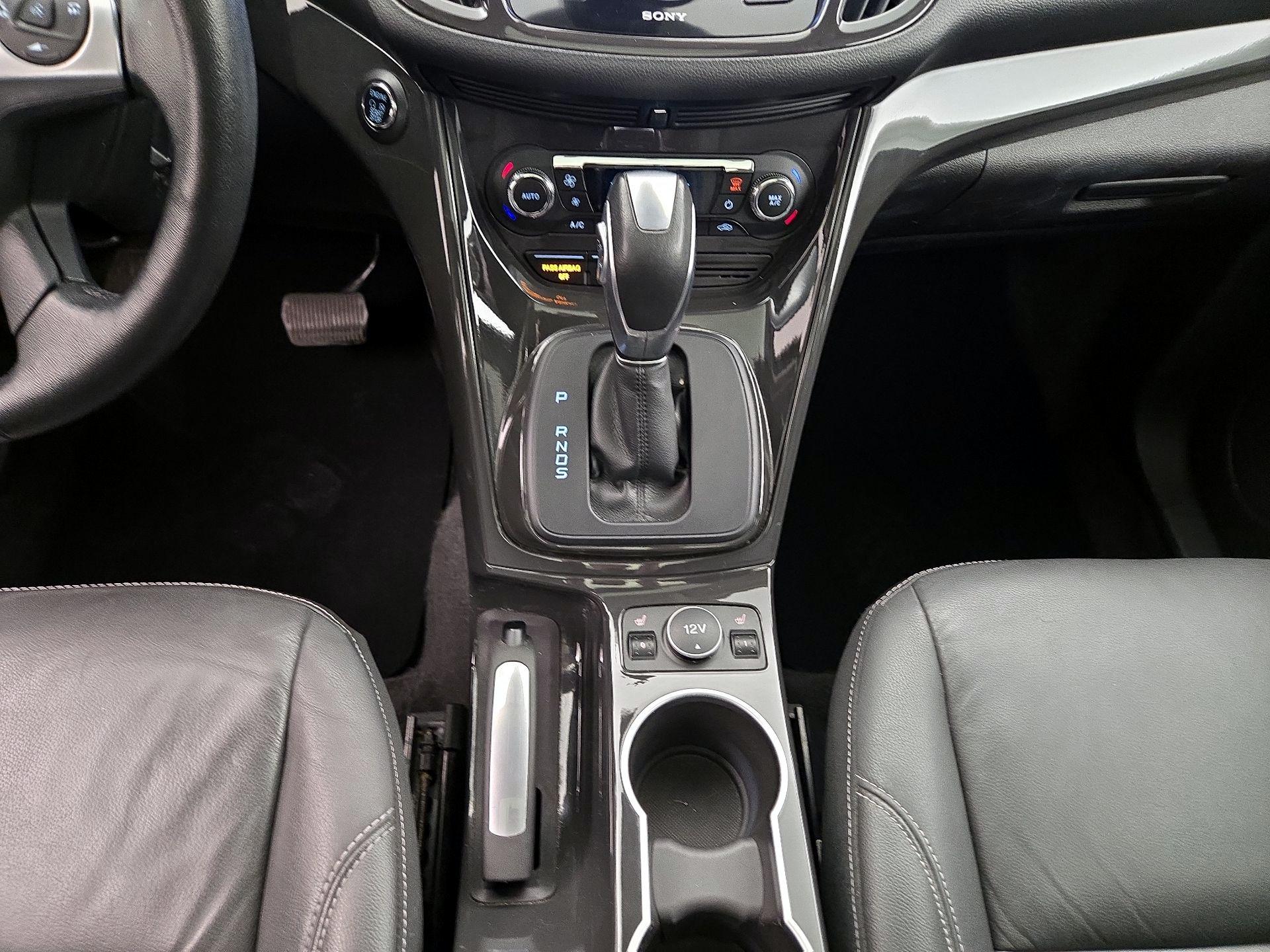 Thumbnail: 2016 Ford Escape - 17