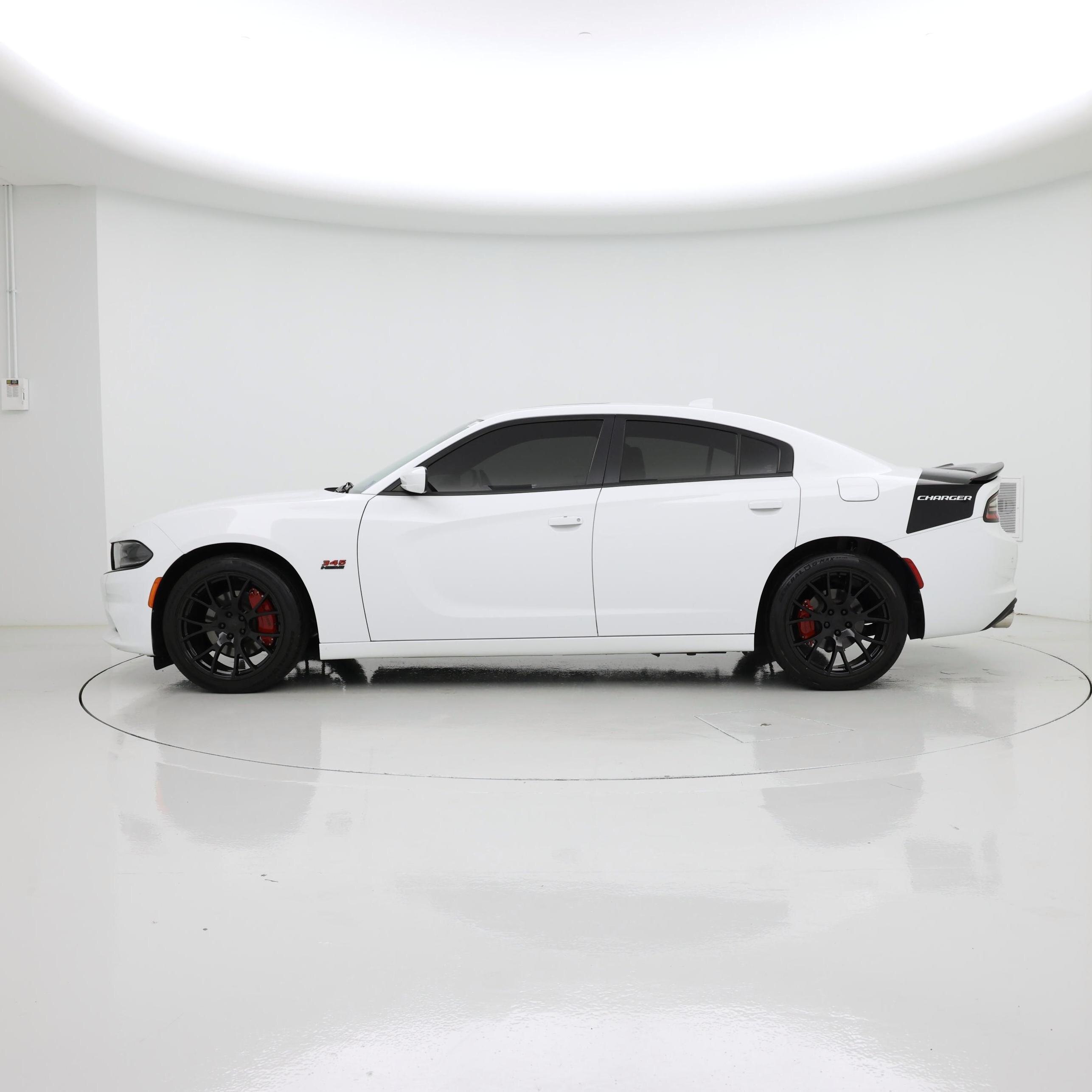Thumbnail: 2016 Dodge Charger - 3