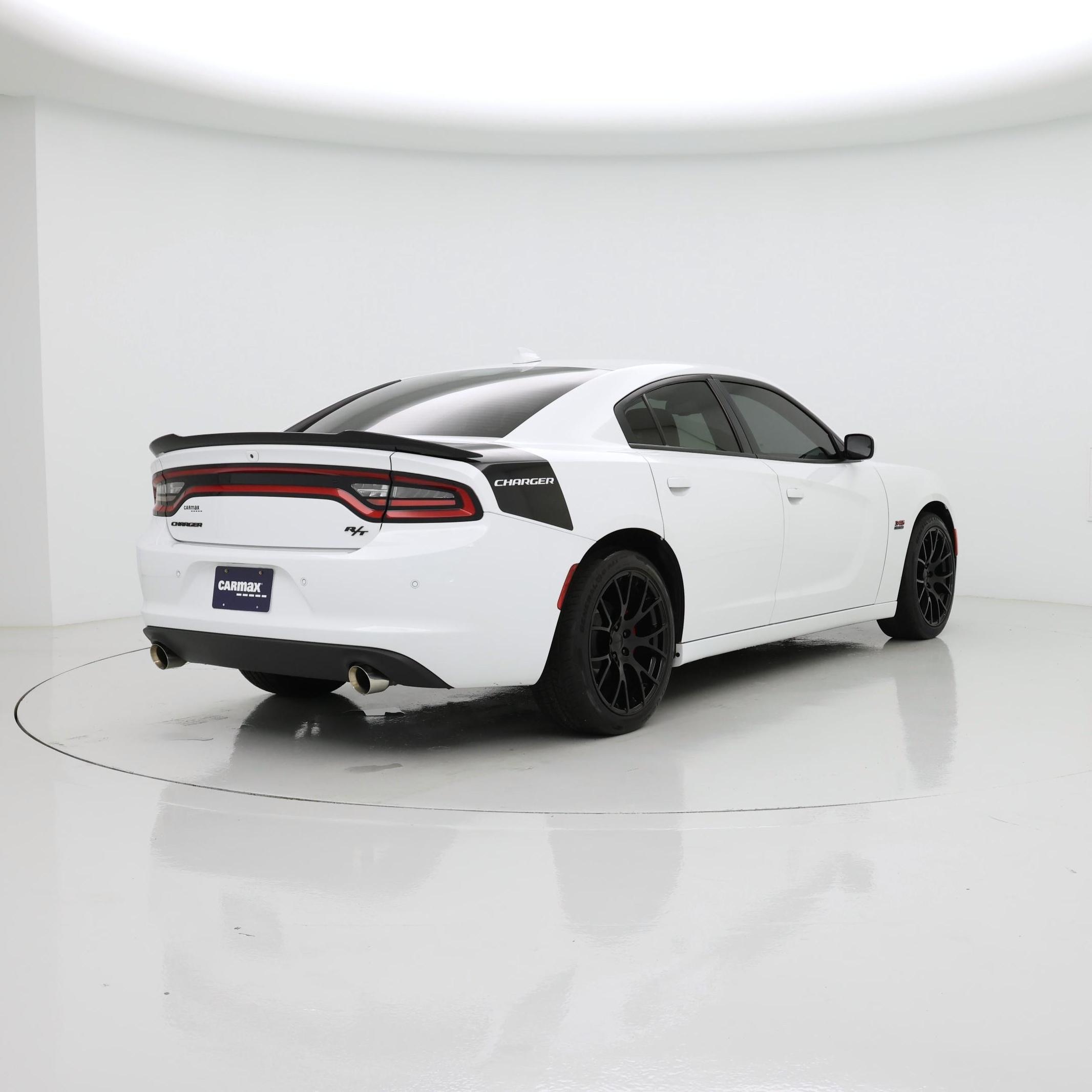 Thumbnail: 2016 Dodge Charger - 8