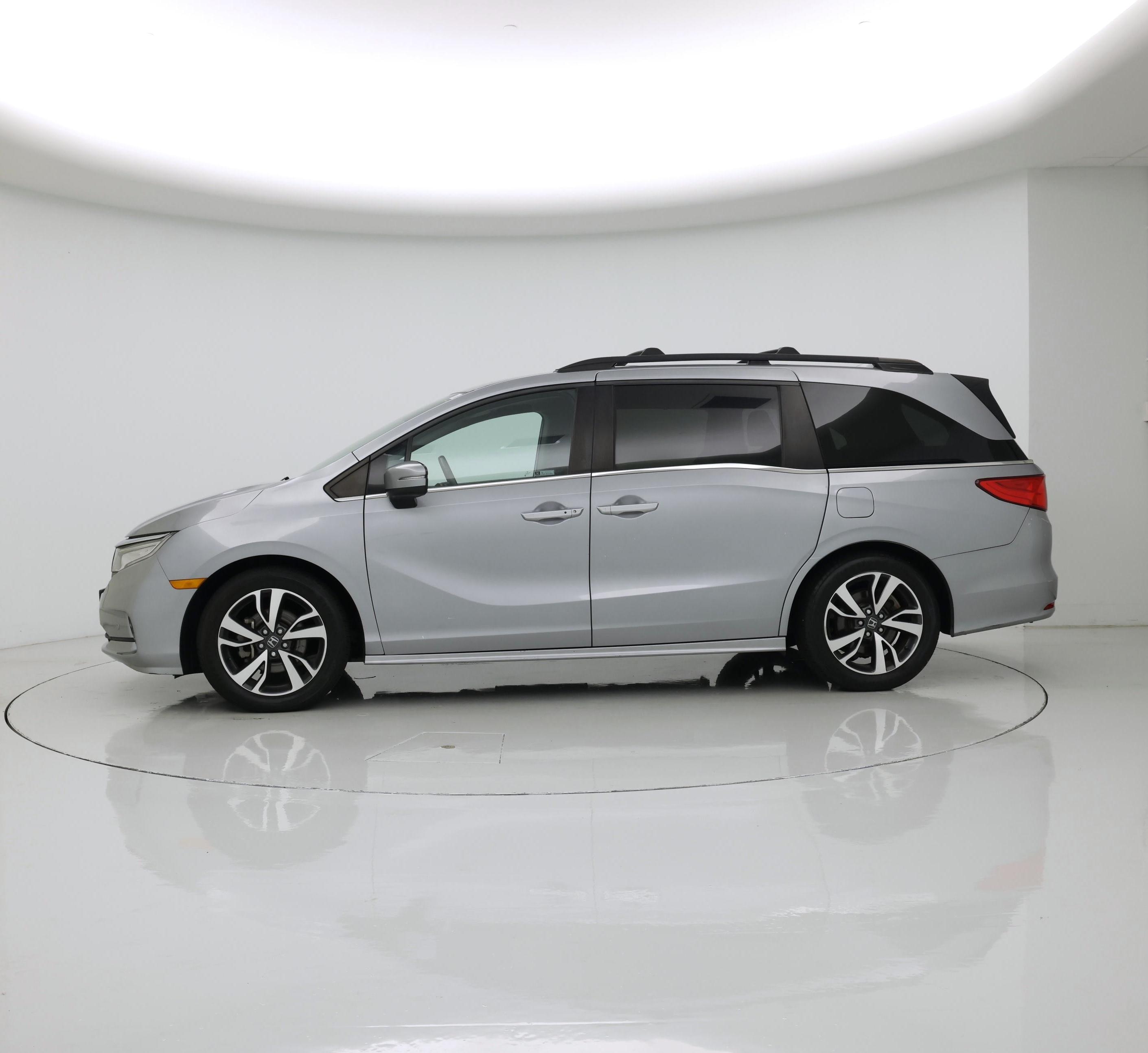 Thumbnail: 2021 Honda Odyssey - 3